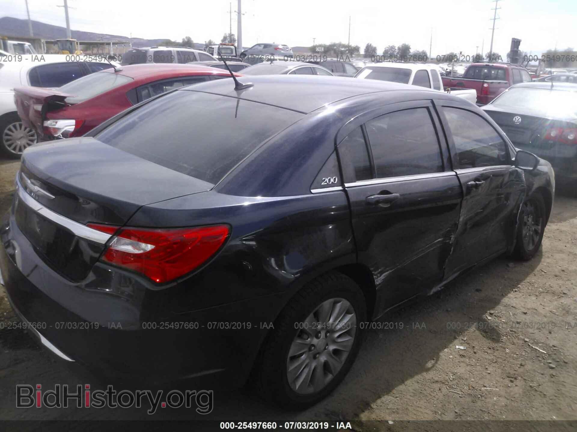 2012 CHRYSLER 200 - VIN: 1C3CCBAB9CN135568 - Фото 4
