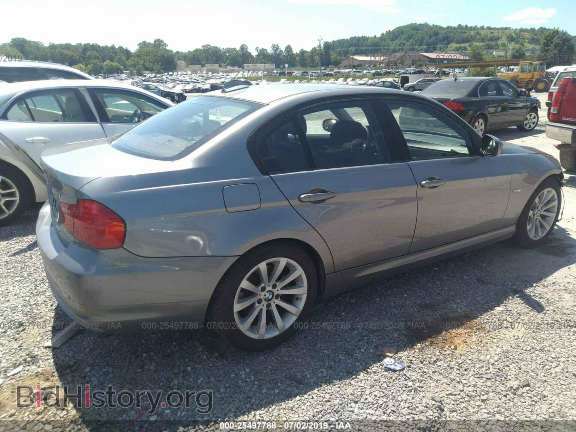 2011 BMW 328 - VIN: WBAPH5G52BNM78638 - Фото 4