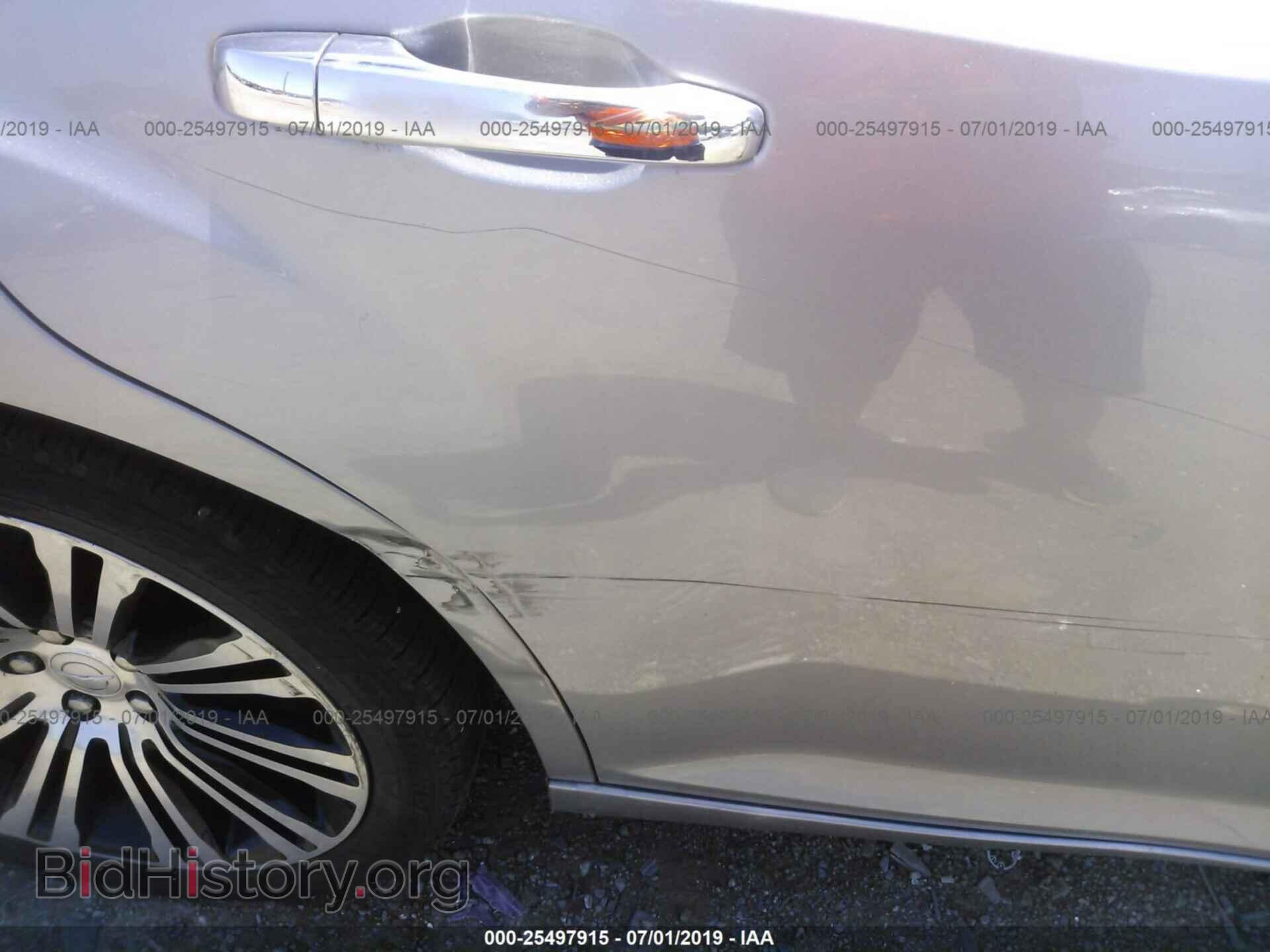 2011 CHRYSLER 300 - VIN: 2C3CA5CG8BH546516 - Фото 6