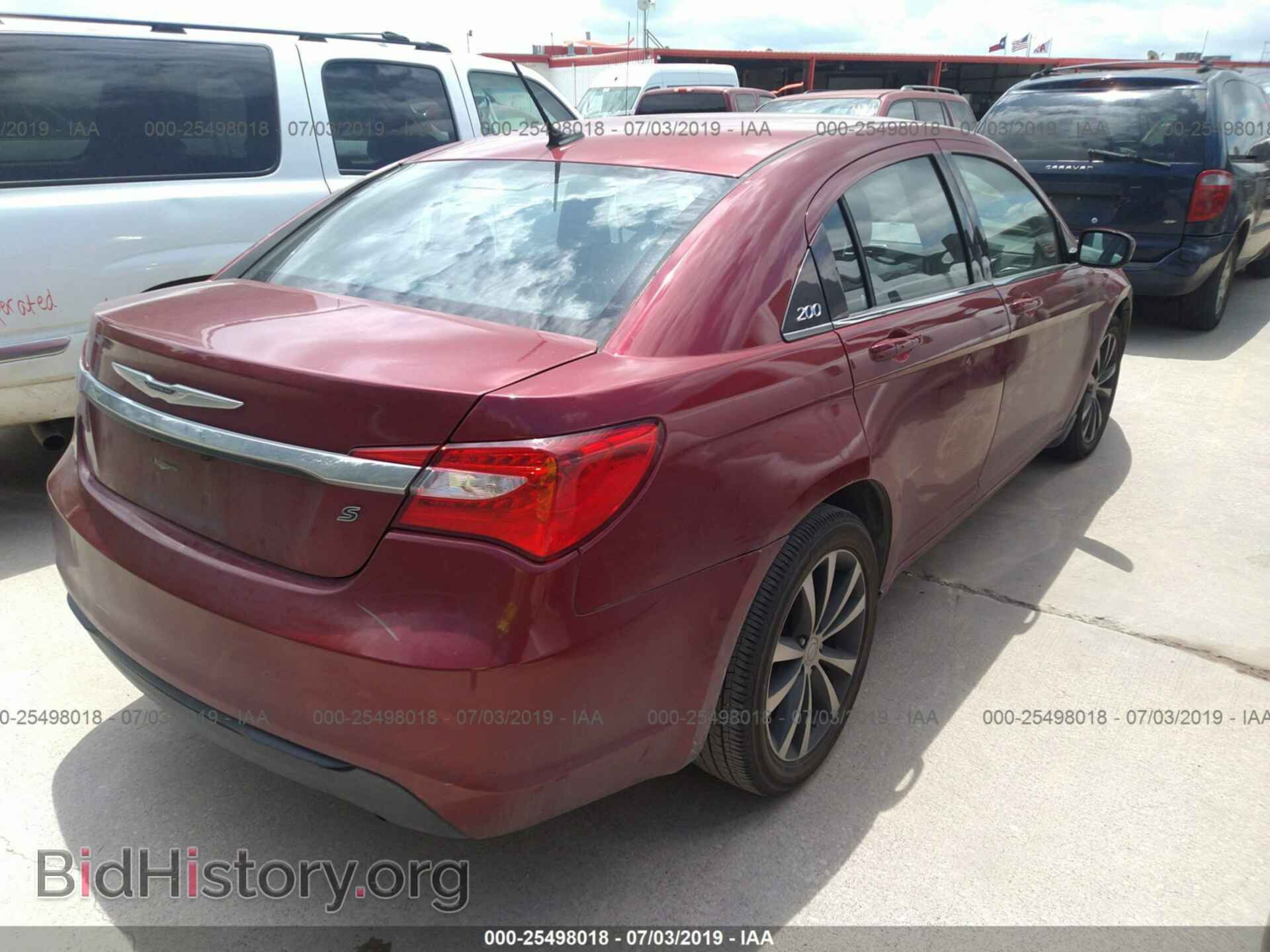 2013 CHRYSLER 200 - VIN: 1C3CCBBB5DN600461 - Photo 4