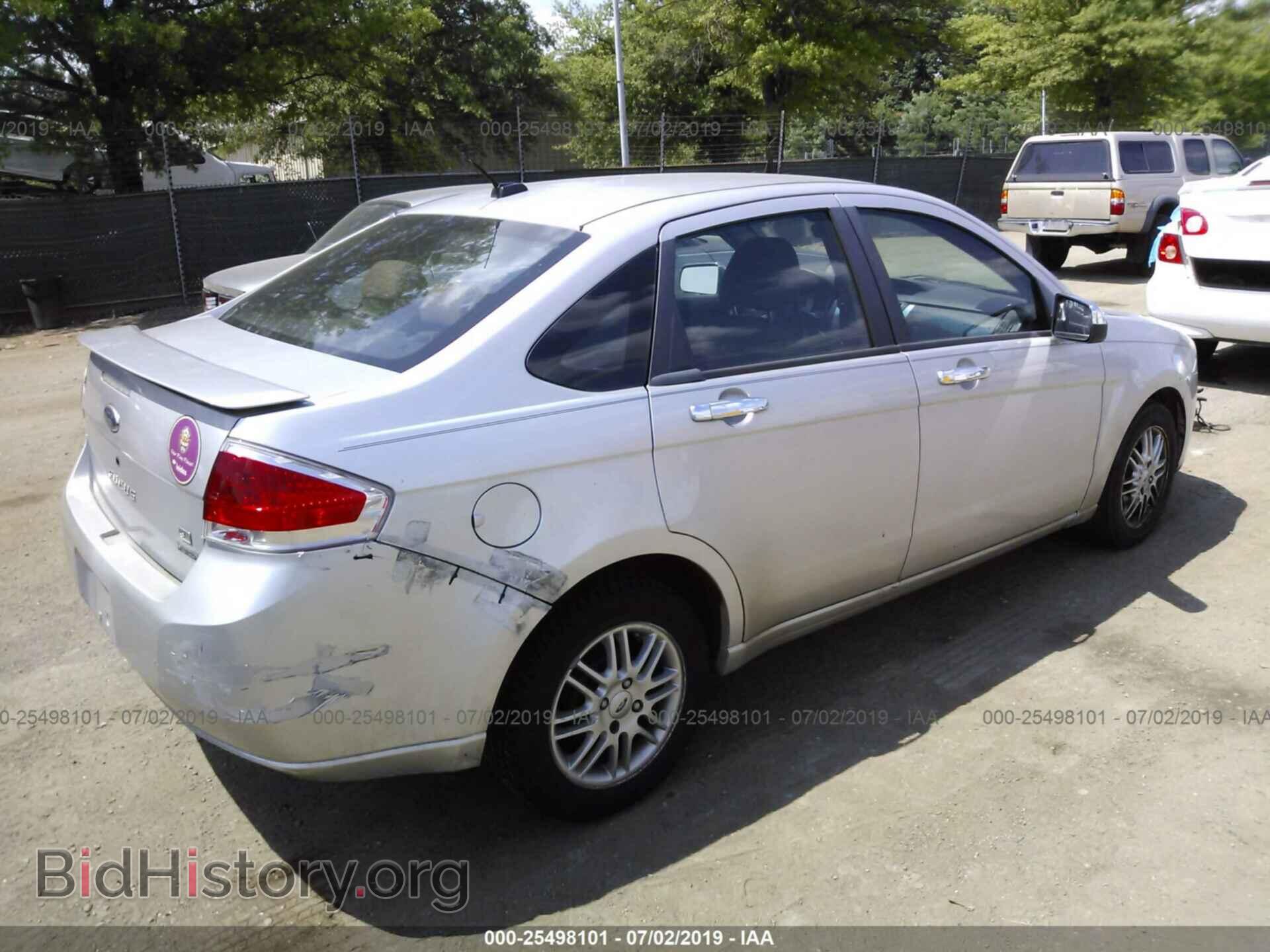 2009 FORD FOCUS - VIN: 1FAHP35N99W255802 - Фото 4