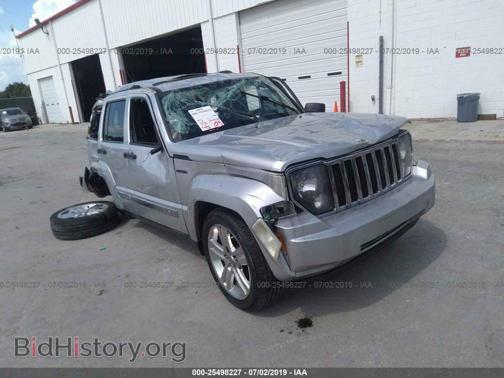 Photo 1J4PN2GK9BW568938 - JEEP LIBERTY 2011