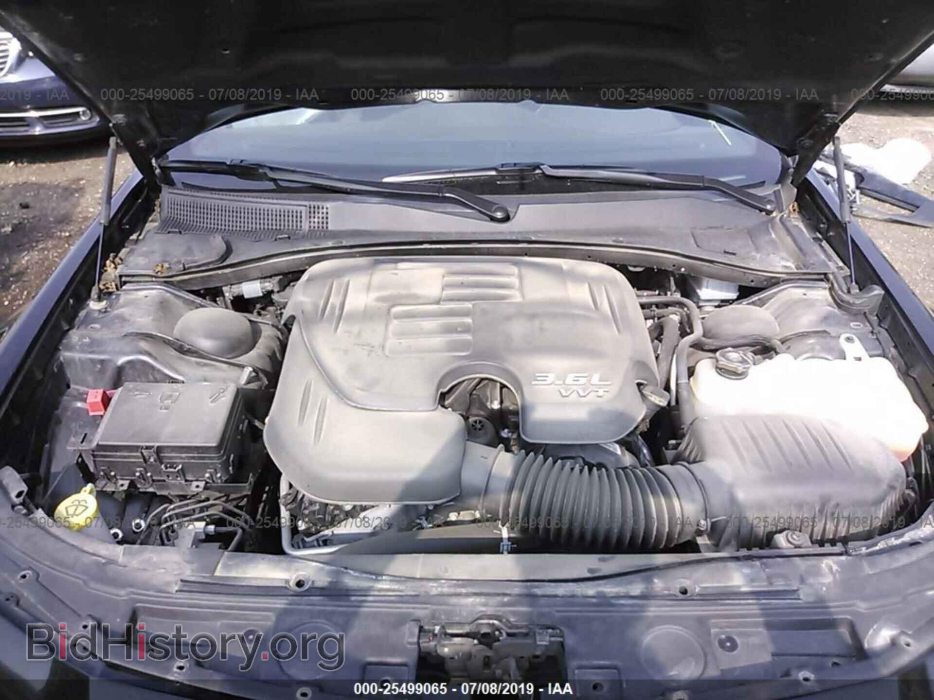 2017 CHRYSLER 300 - VIN: 2C3CCAGG6HH648337 - Фото 10
