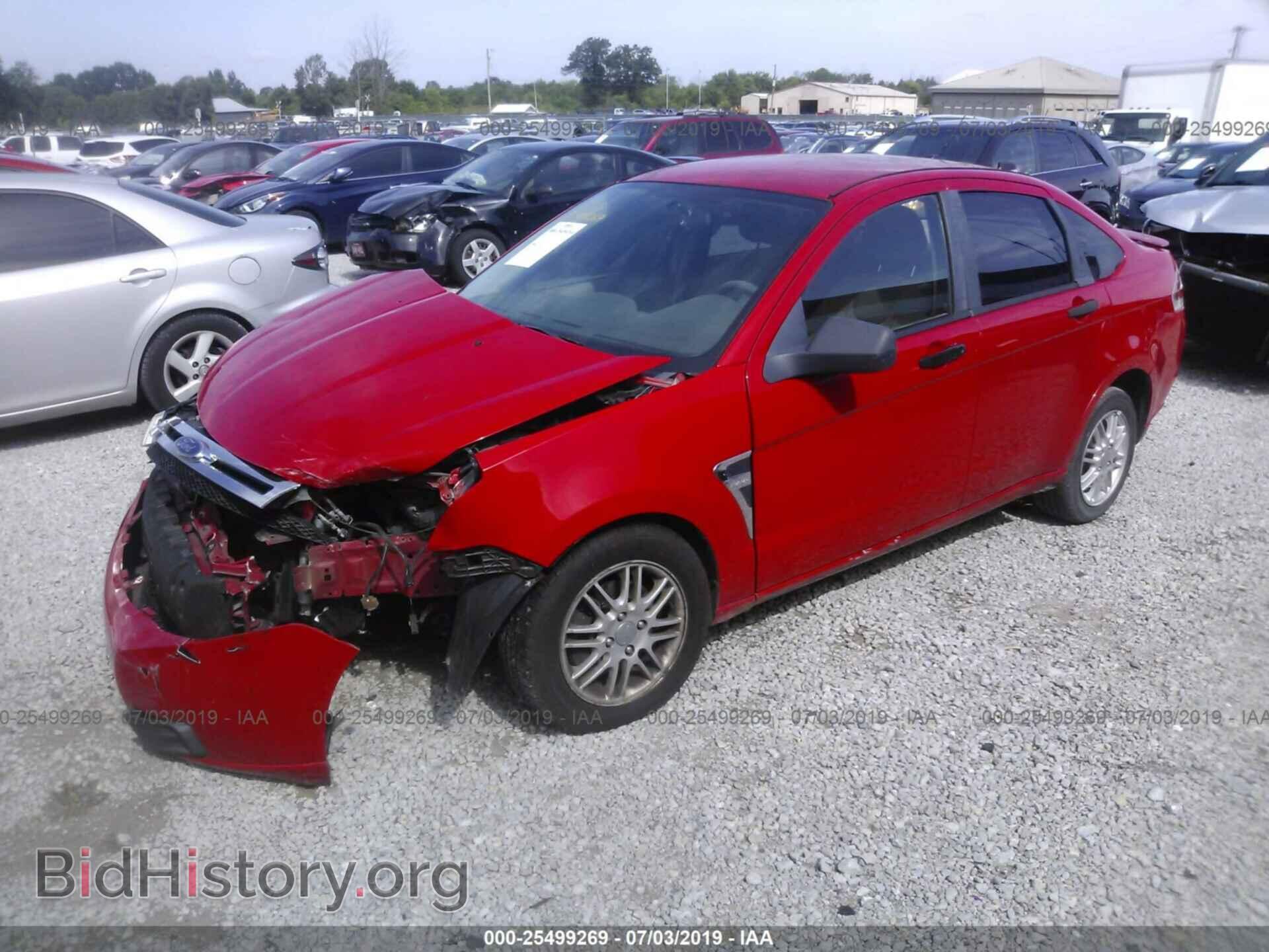 2008 FORD FOCUS - VIN: 1FAHP35N48W202052 - Photo 2