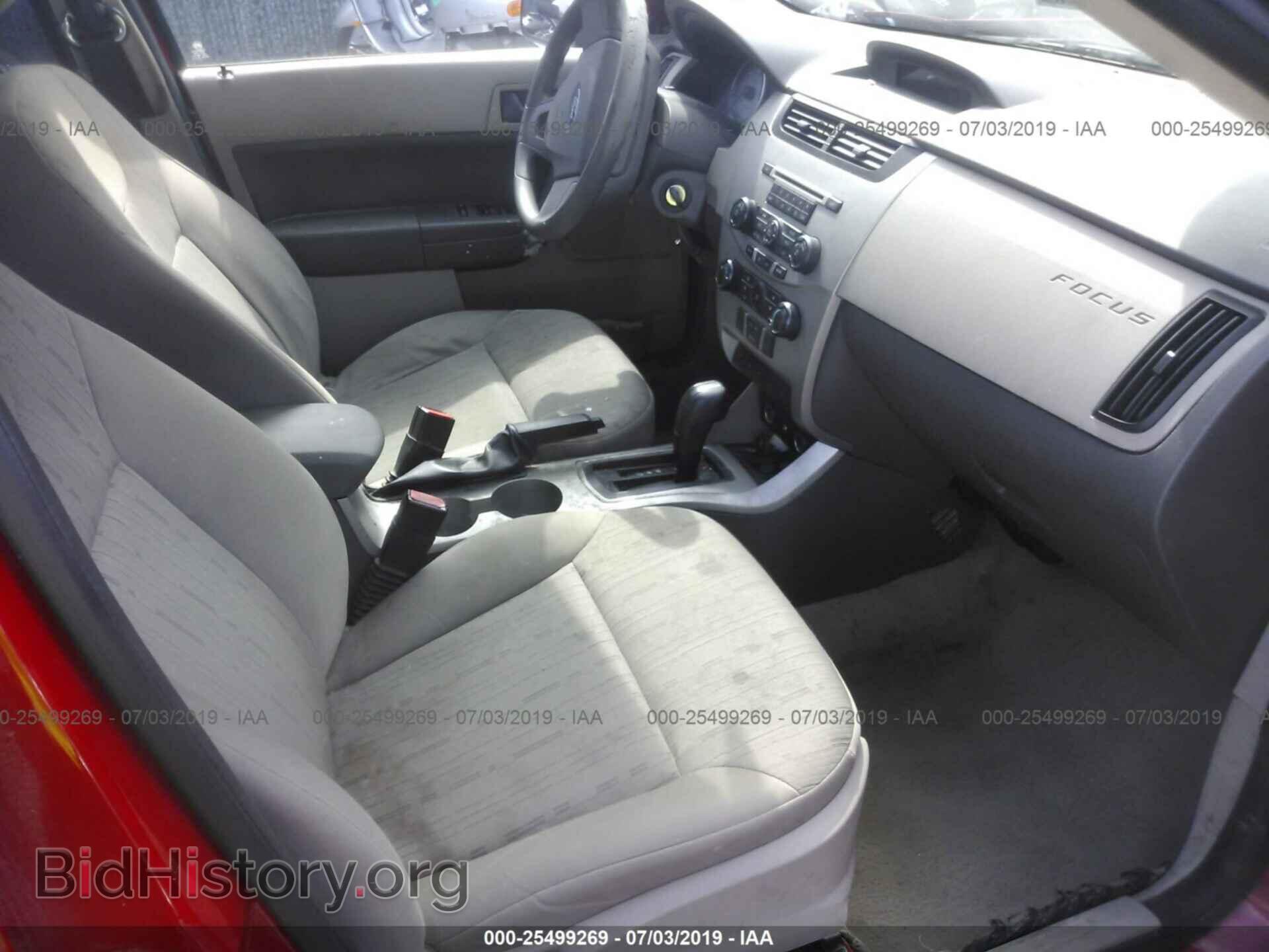 2008 FORD FOCUS - VIN: 1FAHP35N48W202052 - Photo 5