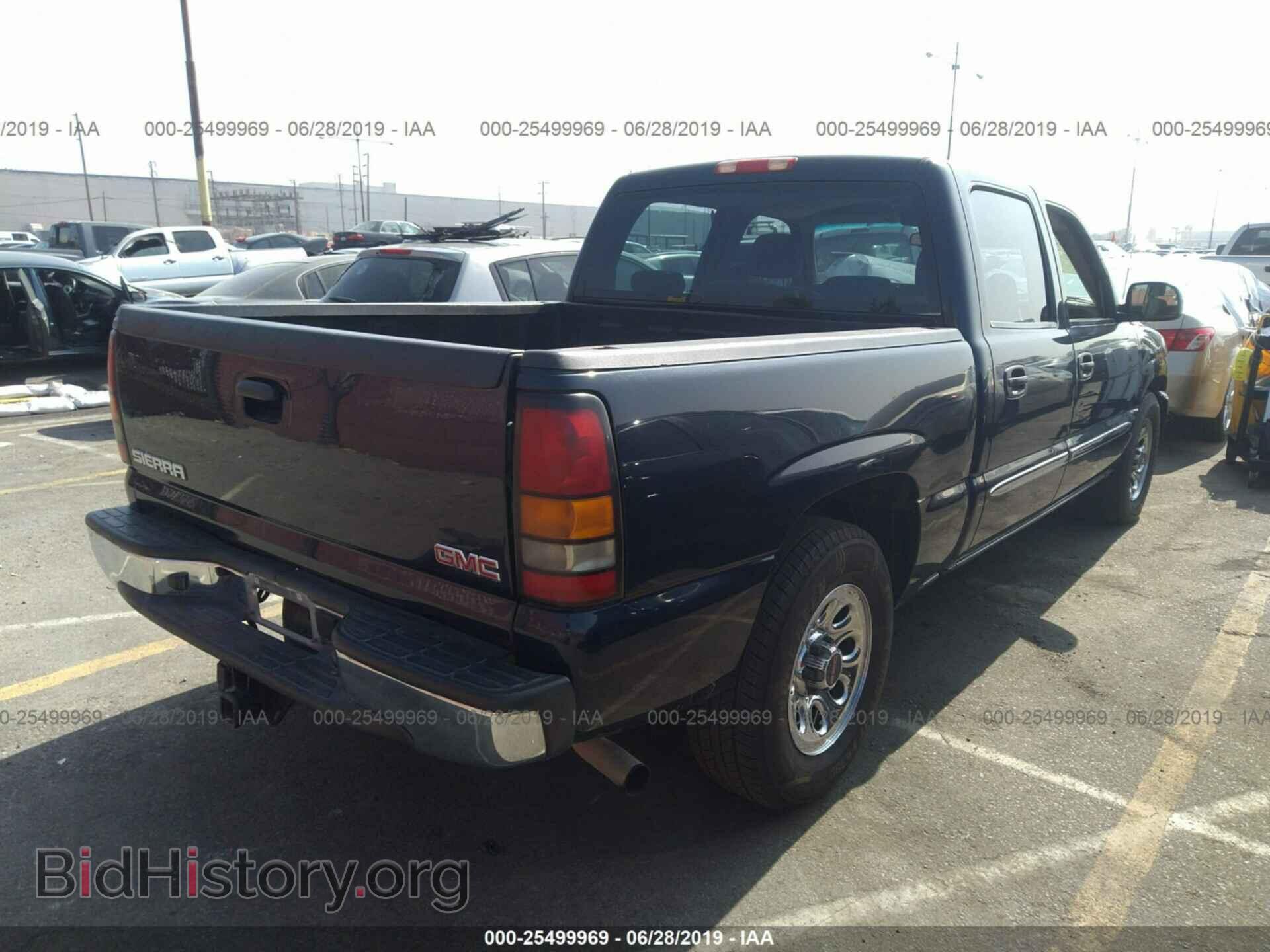 2006 GMC NEW SIERRA - VIN: 2GTEC13V261321514 - Фото 4