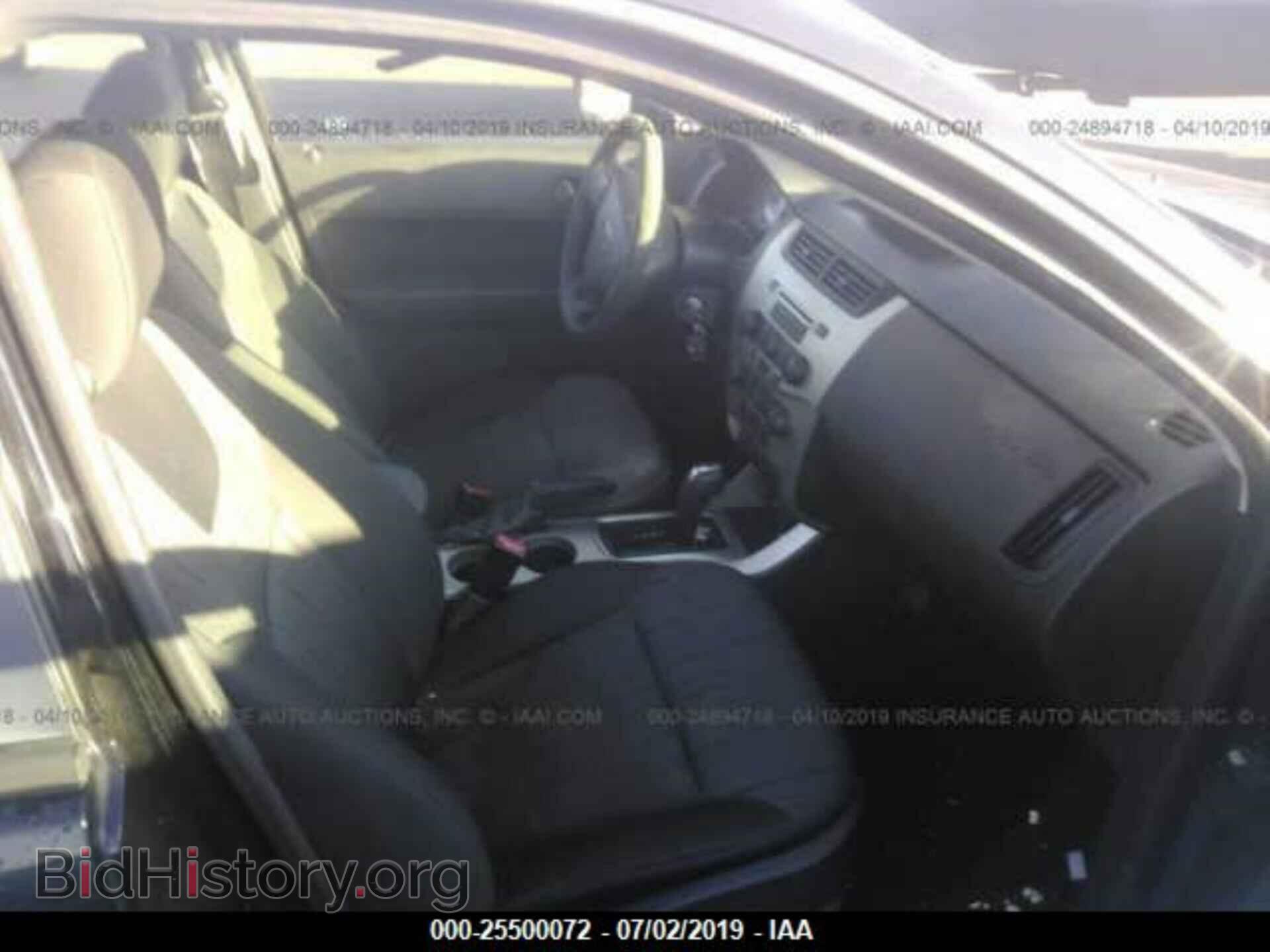 2009 FORD FOCUS - VIN: 1FAHP35N79W159828 - Photo 4