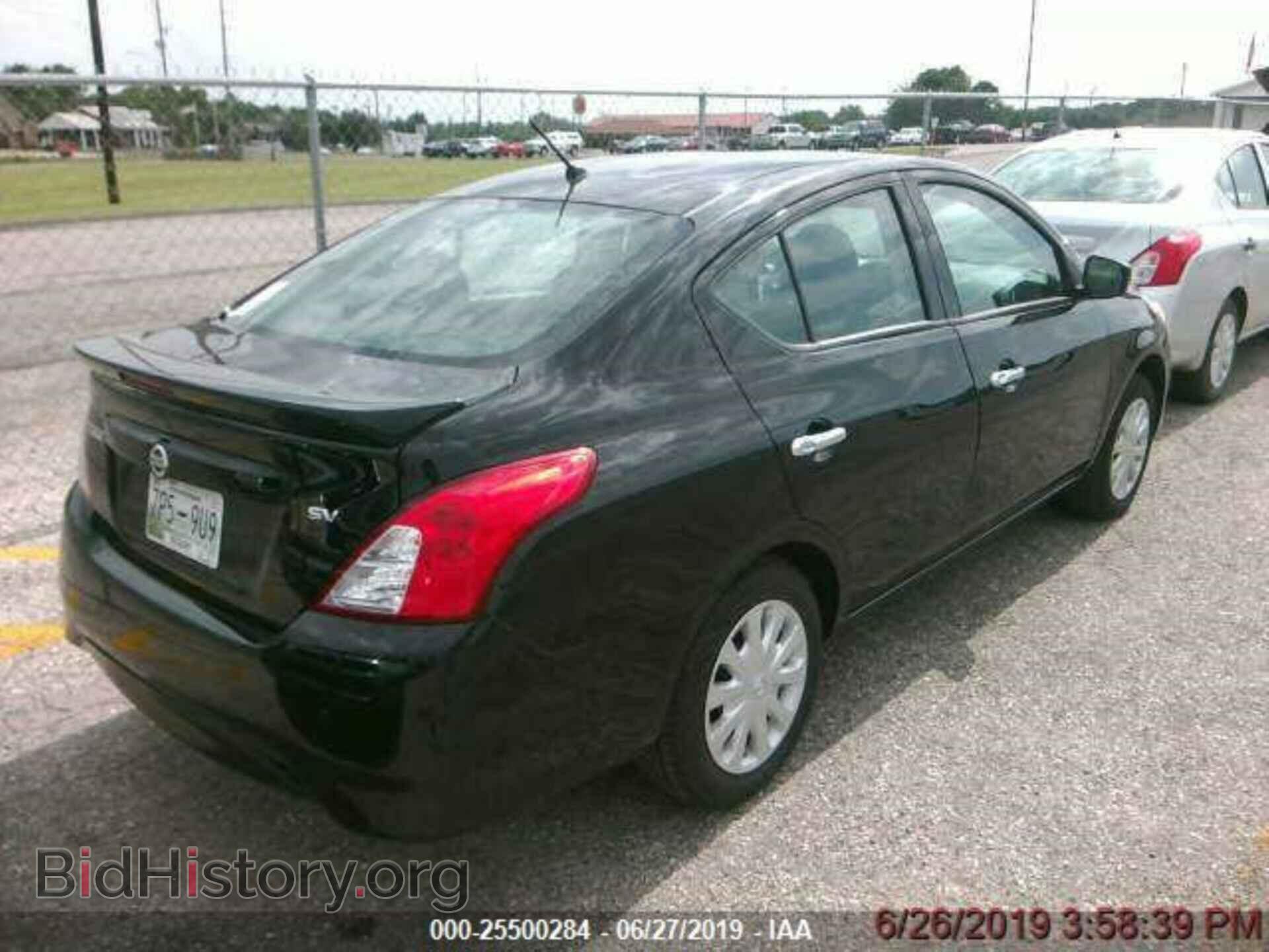 2019 NISSAN VERSA - VIN: 3N1CN7AP3KL847655 - Фото 2