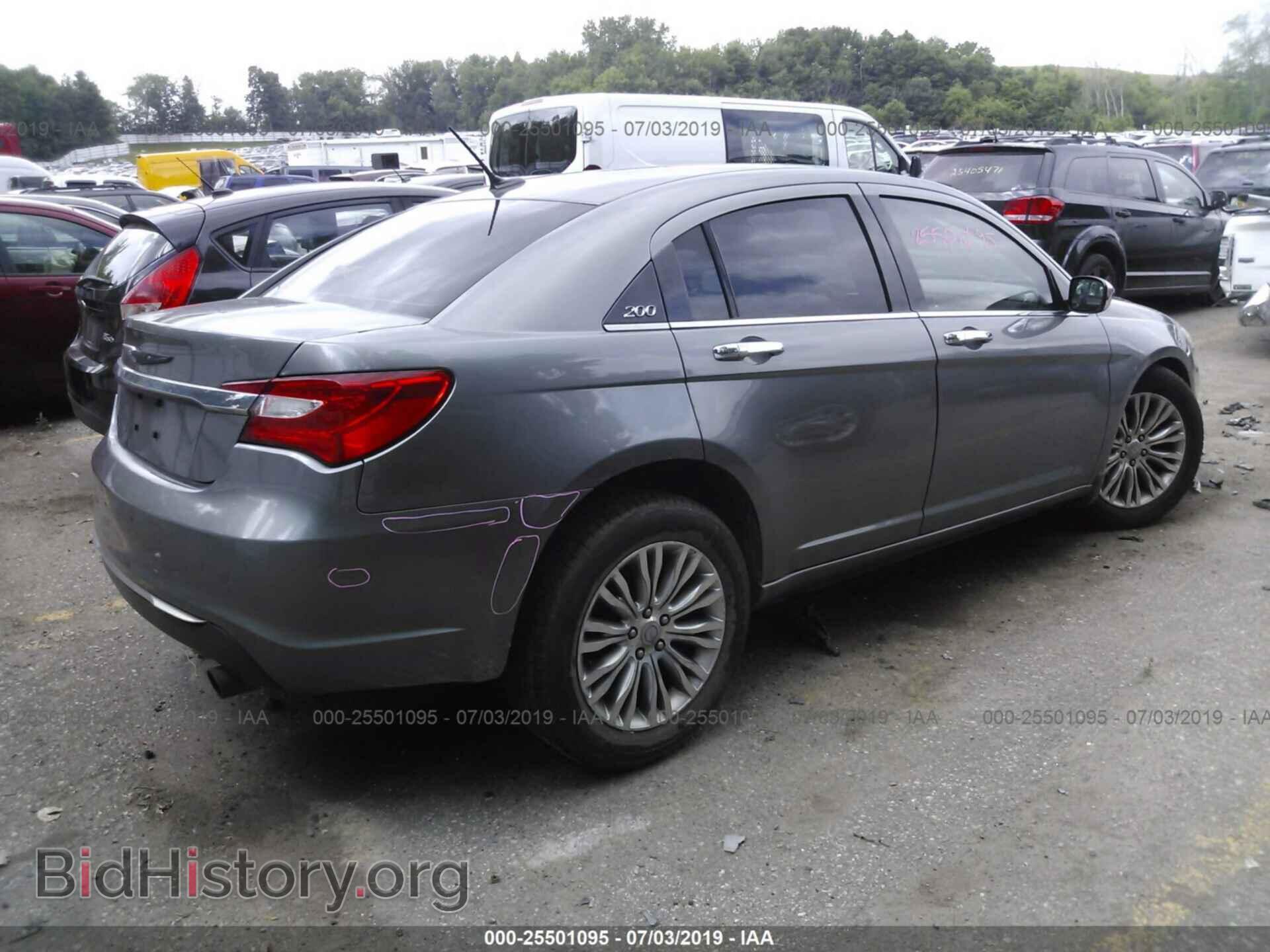 2012 CHRYSLER 200 - VIN: 1C3CCBCB0CN292998 - Photo 4