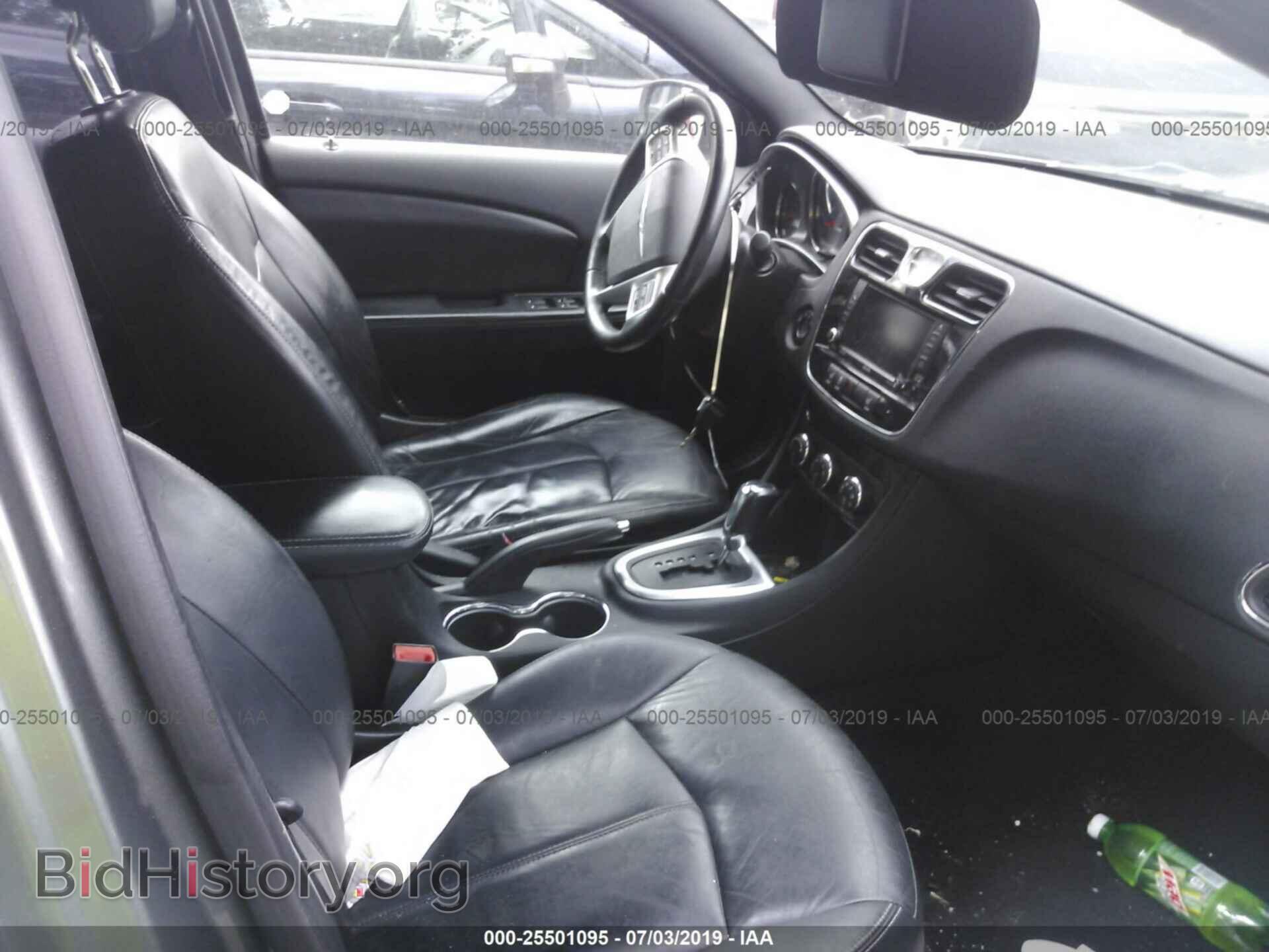 2012 CHRYSLER 200 - VIN: 1C3CCBCB0CN292998 - Photo 5
