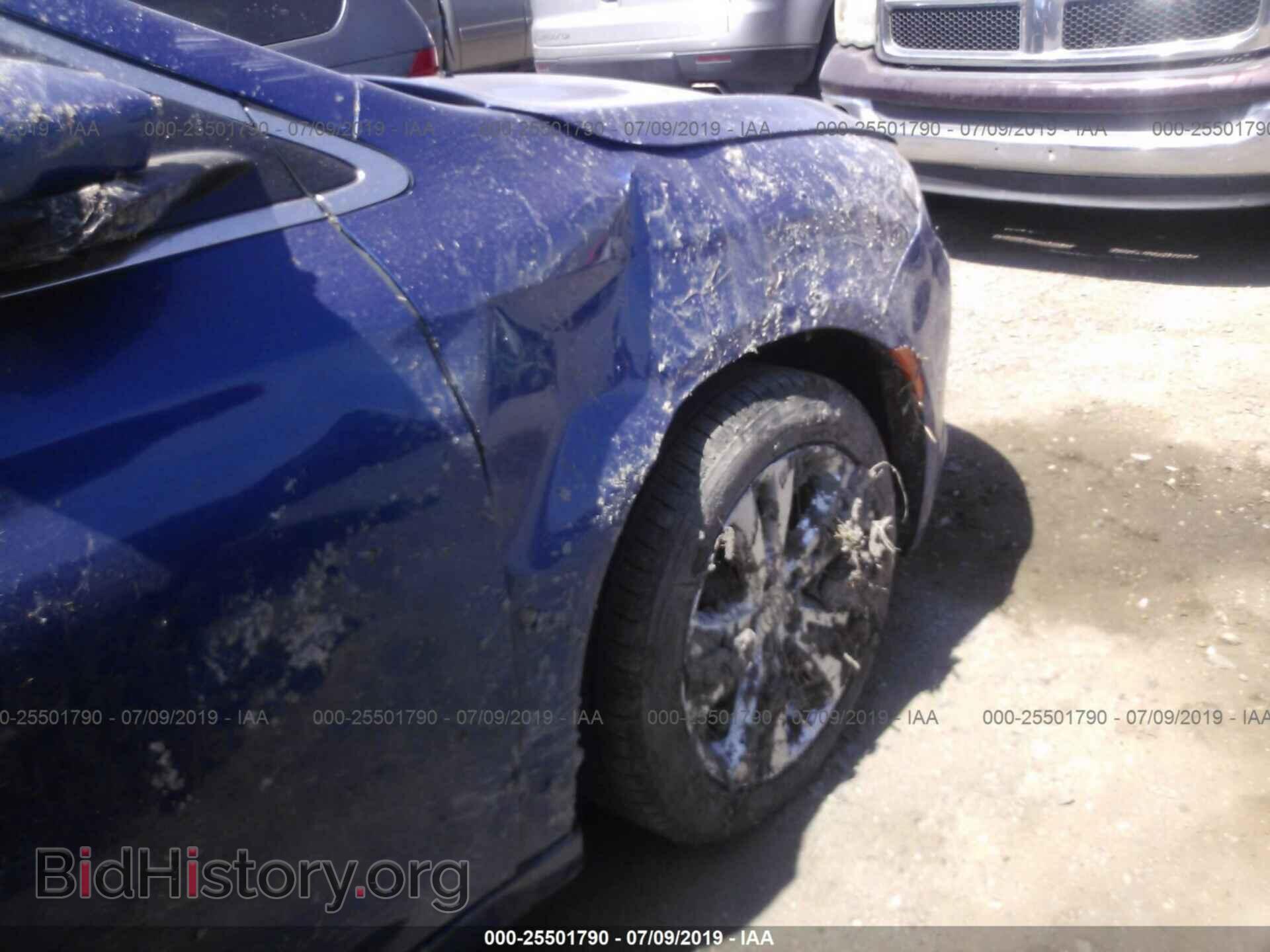 2016 CHRYSLER 200 - VIN: 1C3CCCAB6GN106847 - Photo 6