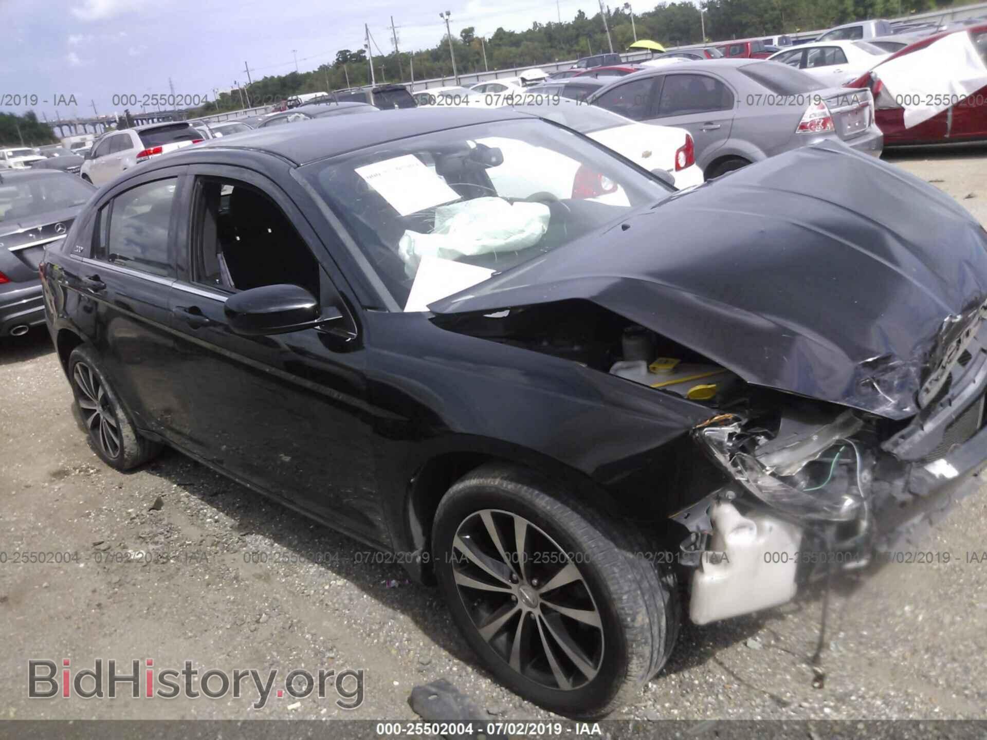 Photo 1C3CCBBB4DN699242 - CHRYSLER 200 2013