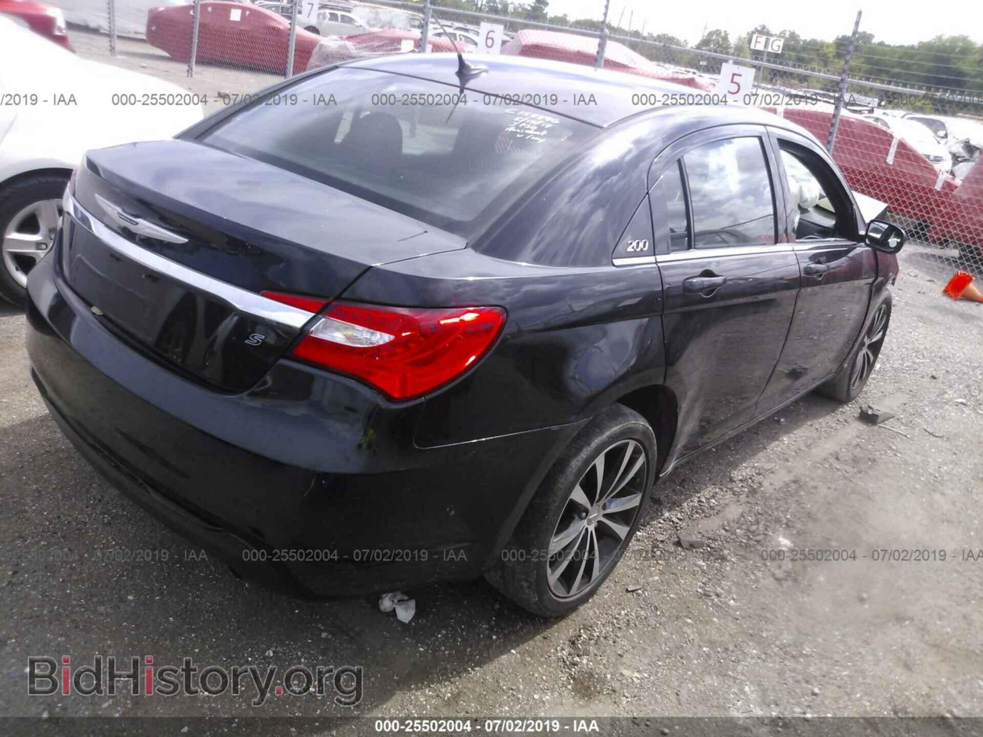 2013 CHRYSLER 200 - VIN: 1C3CCBBB4DN699242 - Фото 4
