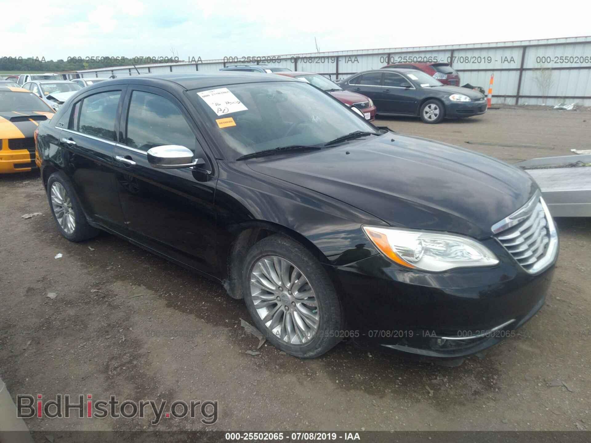Photo 1C3BC2FG1BN619040 - CHRYSLER 200 2011