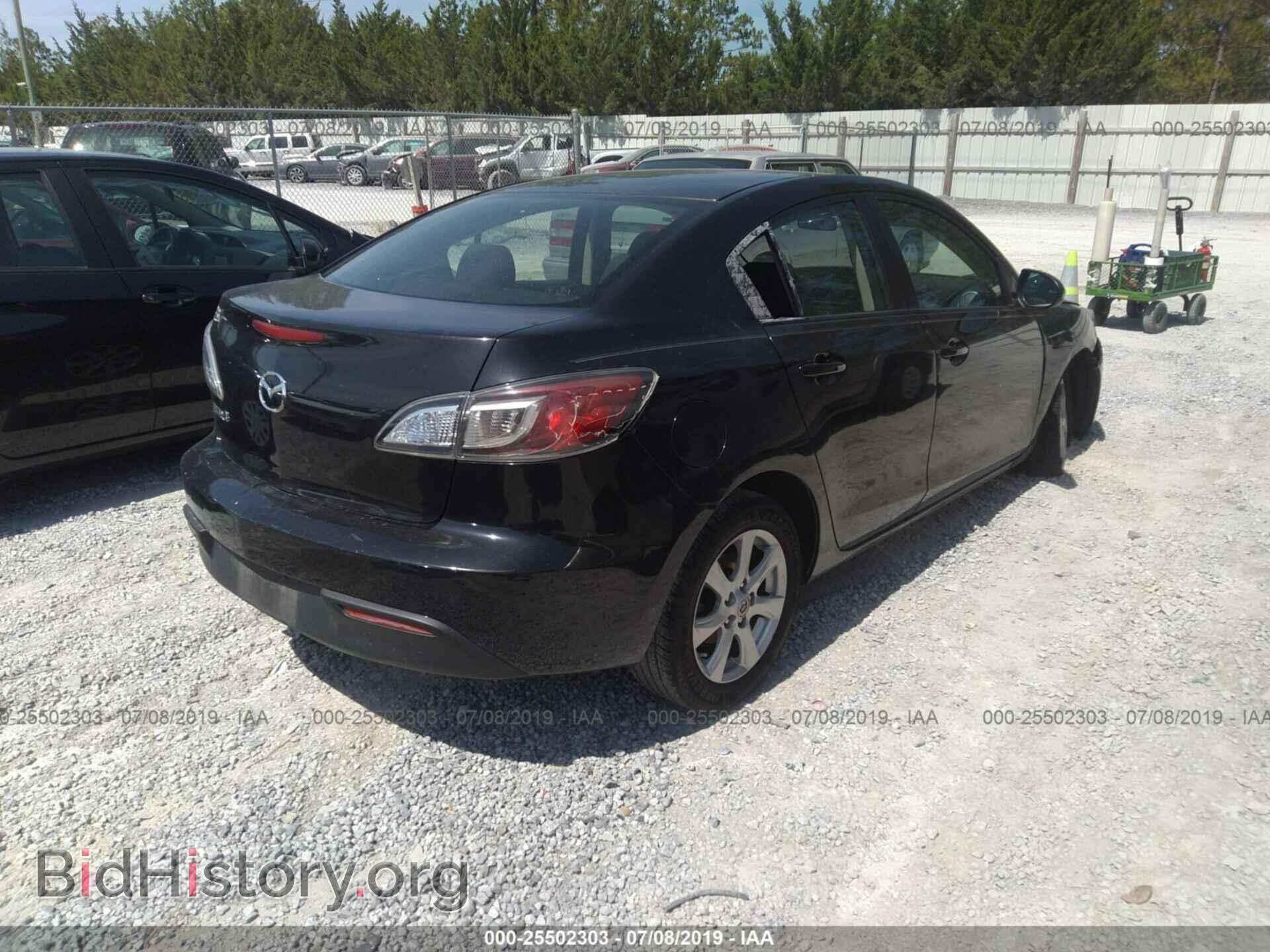 2011 MAZDA 3 - VIN: JM1BL1VF3B1439189 - Photo 4