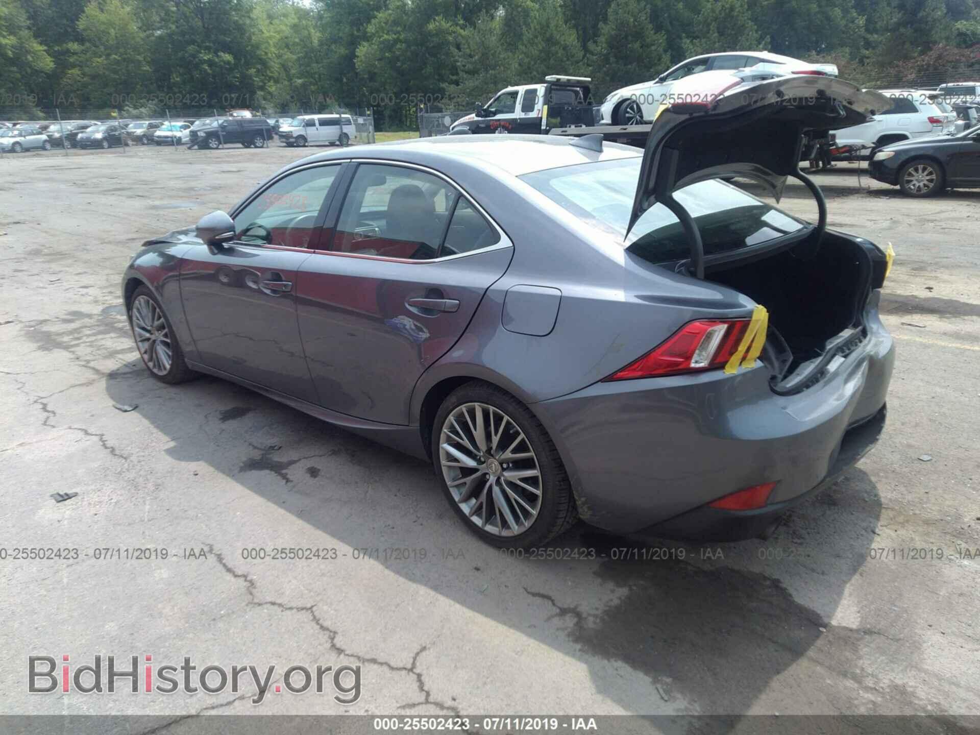2014 LEXUS IS - VIN: JTHCF1D22E5003746 - Photo 3
