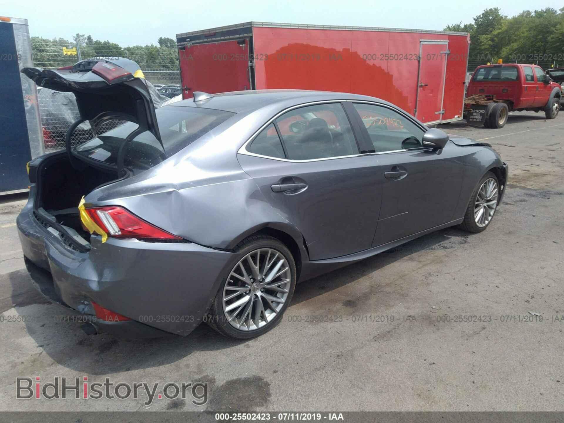 2014 LEXUS IS - VIN: JTHCF1D22E5003746 - Photo 4