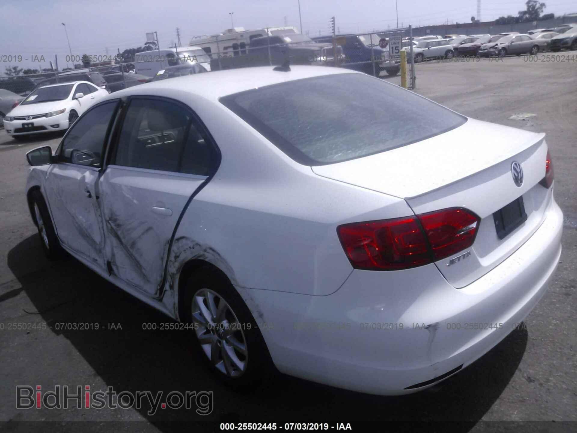 2014 VOLKSWAGEN JETTA - VIN: 3VWD17AJ3EM387370 - Фото 3