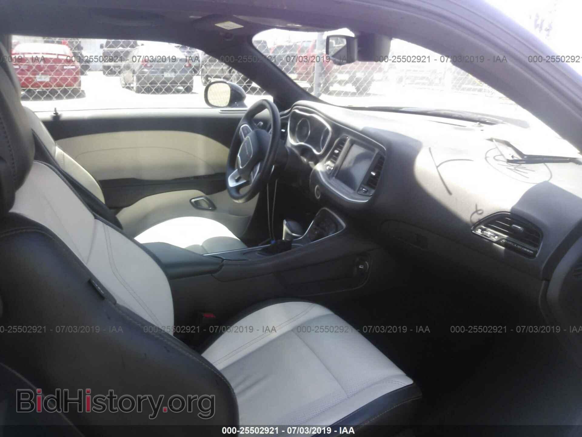 2017 DODGE CHALLENGER - VIN: 2C3CDZAG4HH592564 - Фото 5