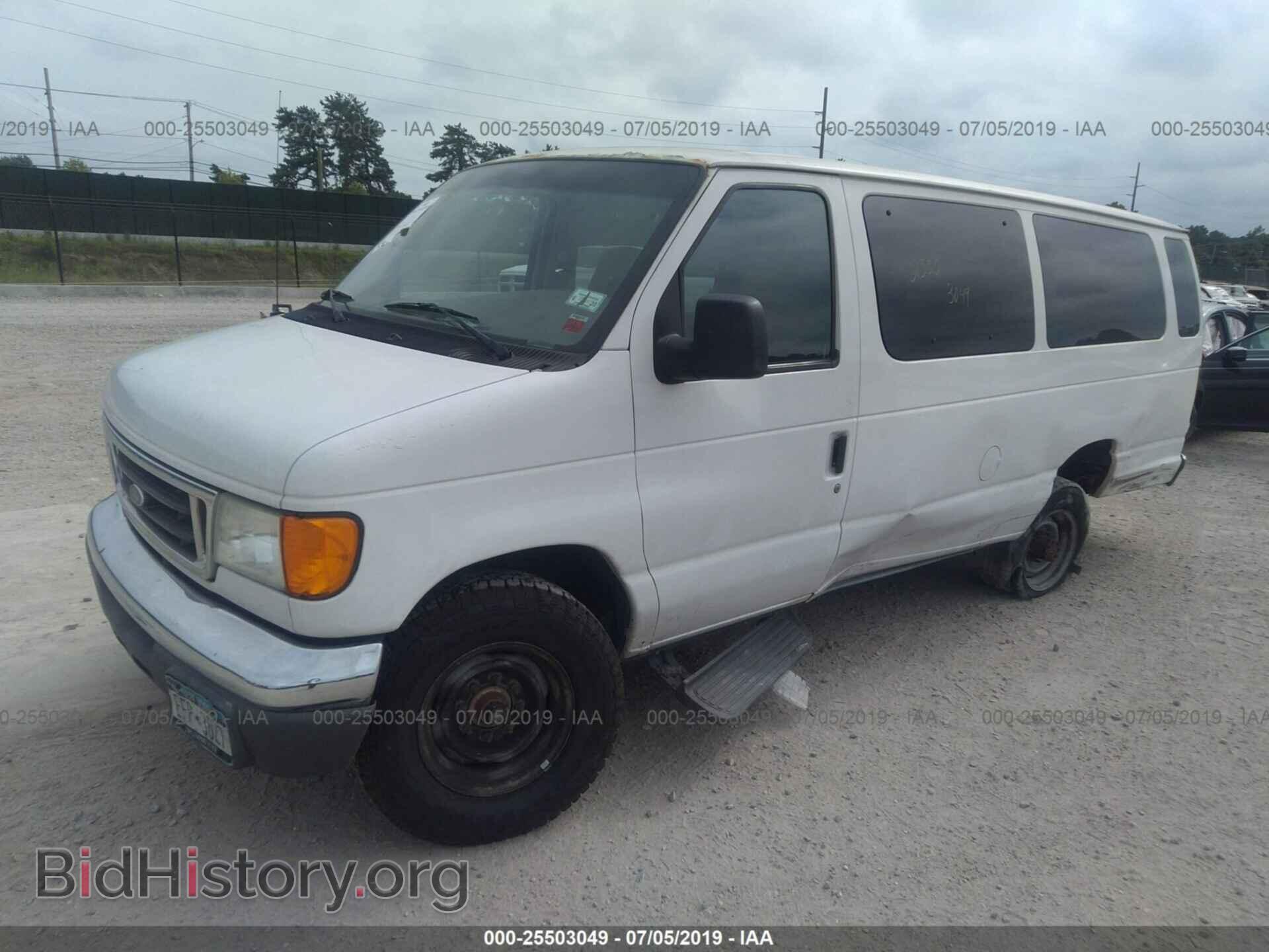 2006 FORD ECONOLINE - VIN: 1FBSS31LX6DA23370 - Фото 2