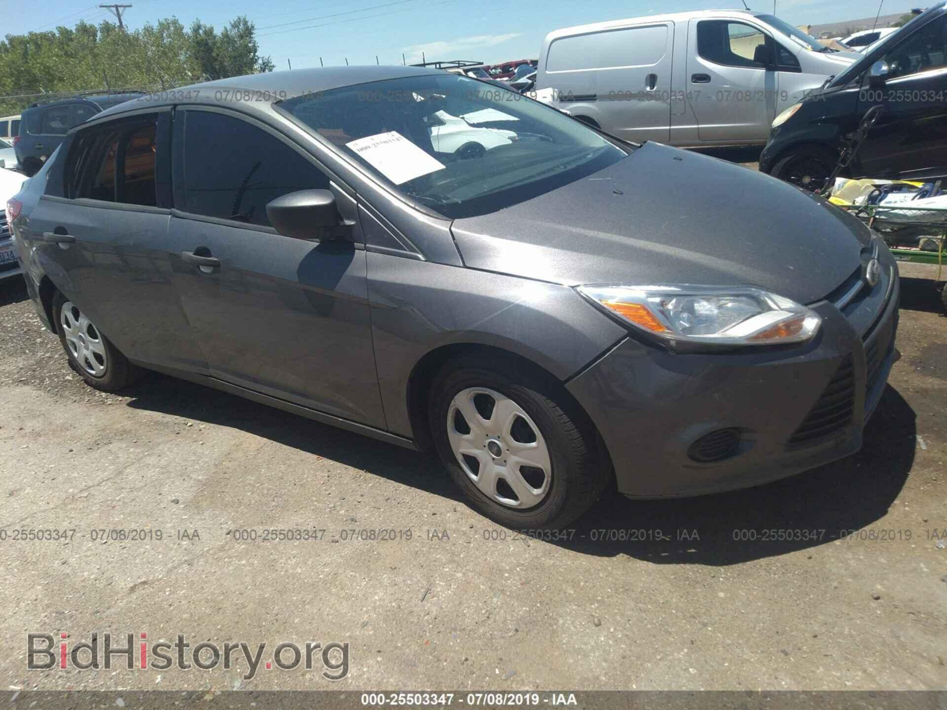 Фотография 1FADP3E24DL200799 - FORD FOCUS 2013