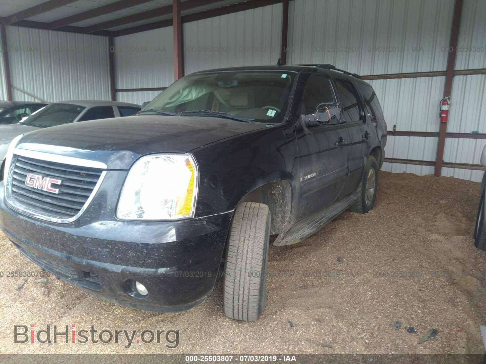 2008 GMC YUKON - VIN: 1GKFK13018R278732 - Фото 2