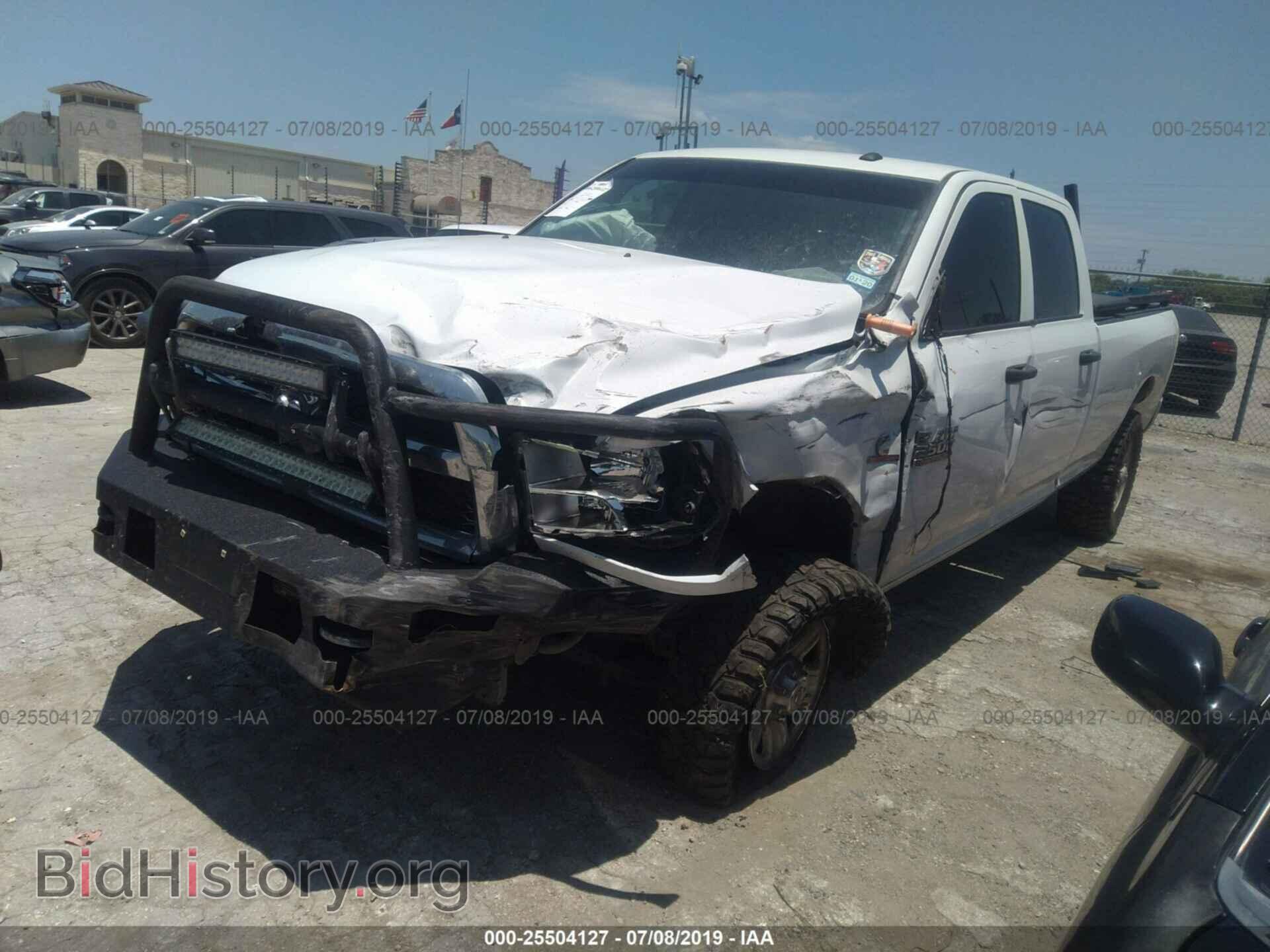 2018 RAM 2500 - VIN: 3C6UR5HL5JG150872 - Фото 2