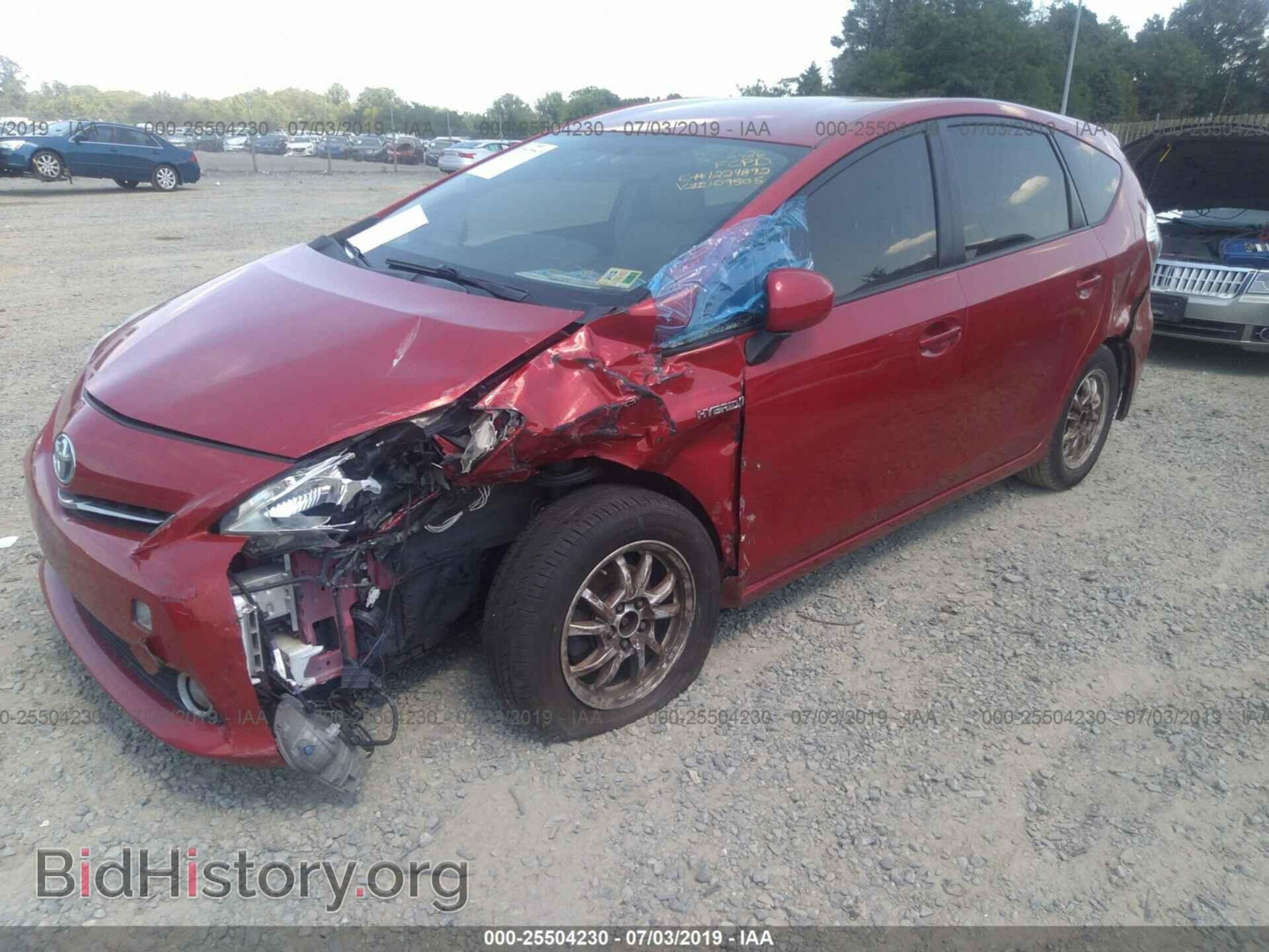 2012 TOYOTA PRIUS V - VIN: JTDZN3EU2C3109505 - Фото 2