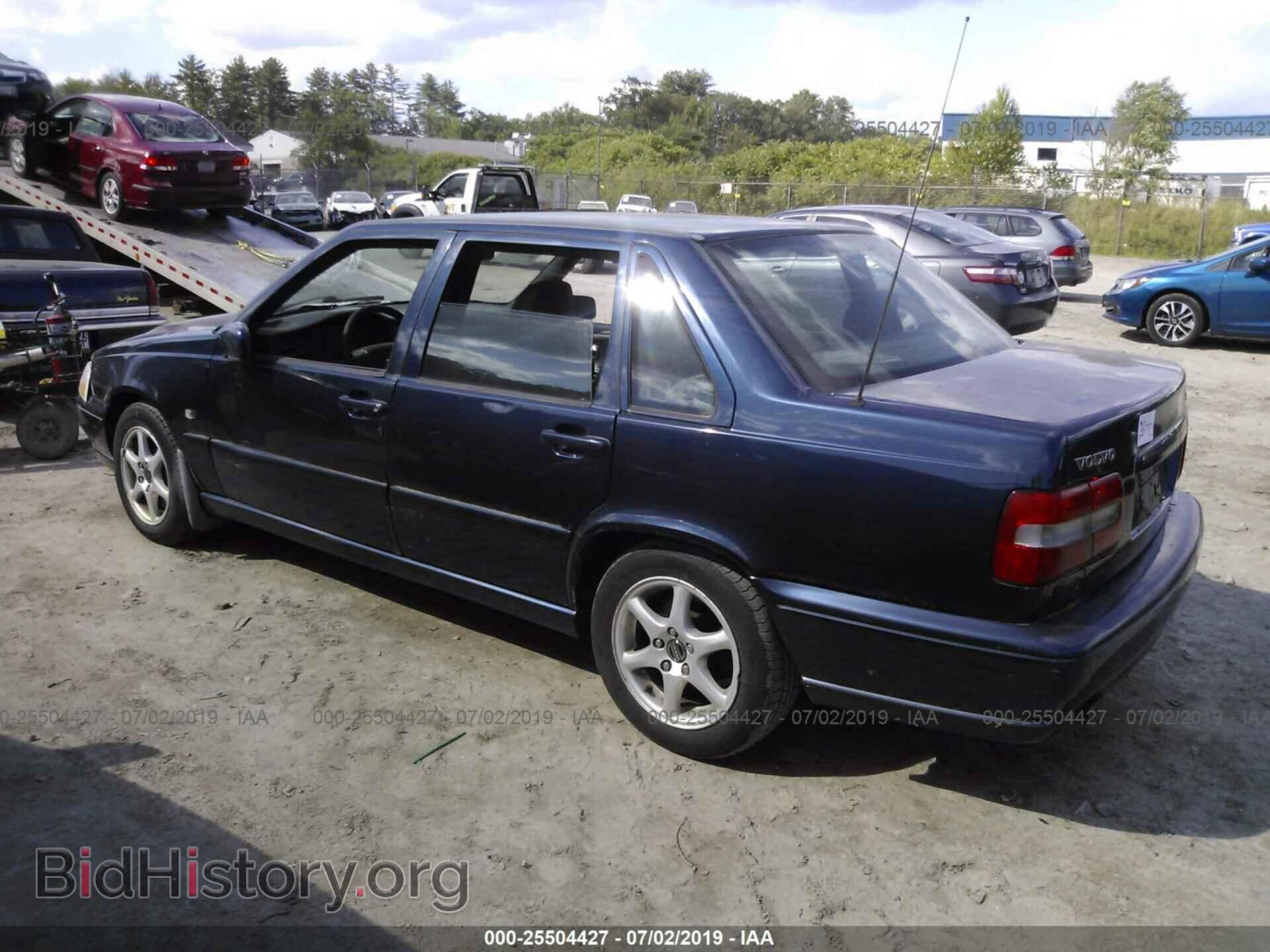 2000 VOLVO S70 - VIN: YV1LS61J5Y2663883 - Фото 3