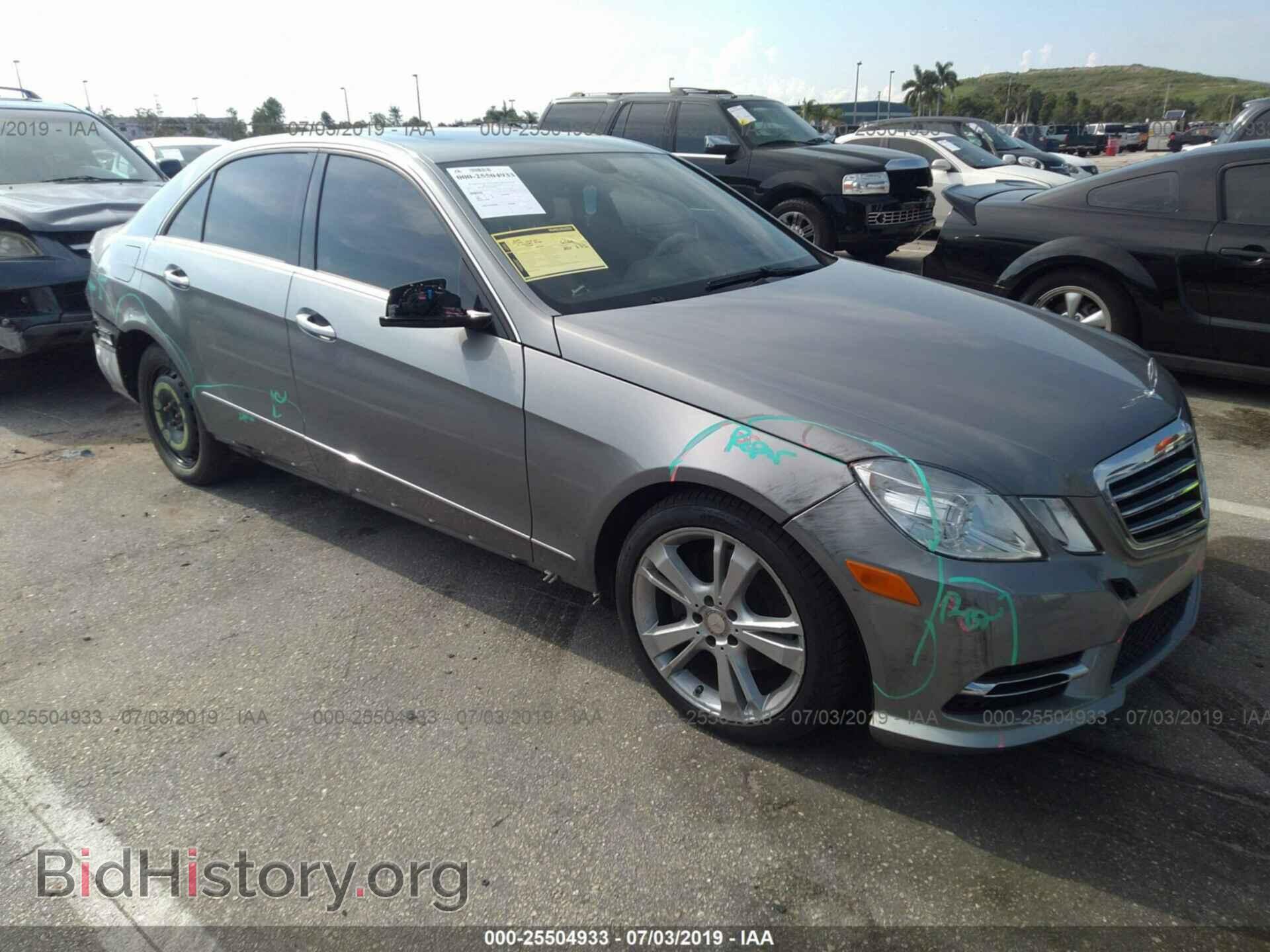 Photo WDDHF5KB4DA710764 - MERCEDES-BENZ E 2013