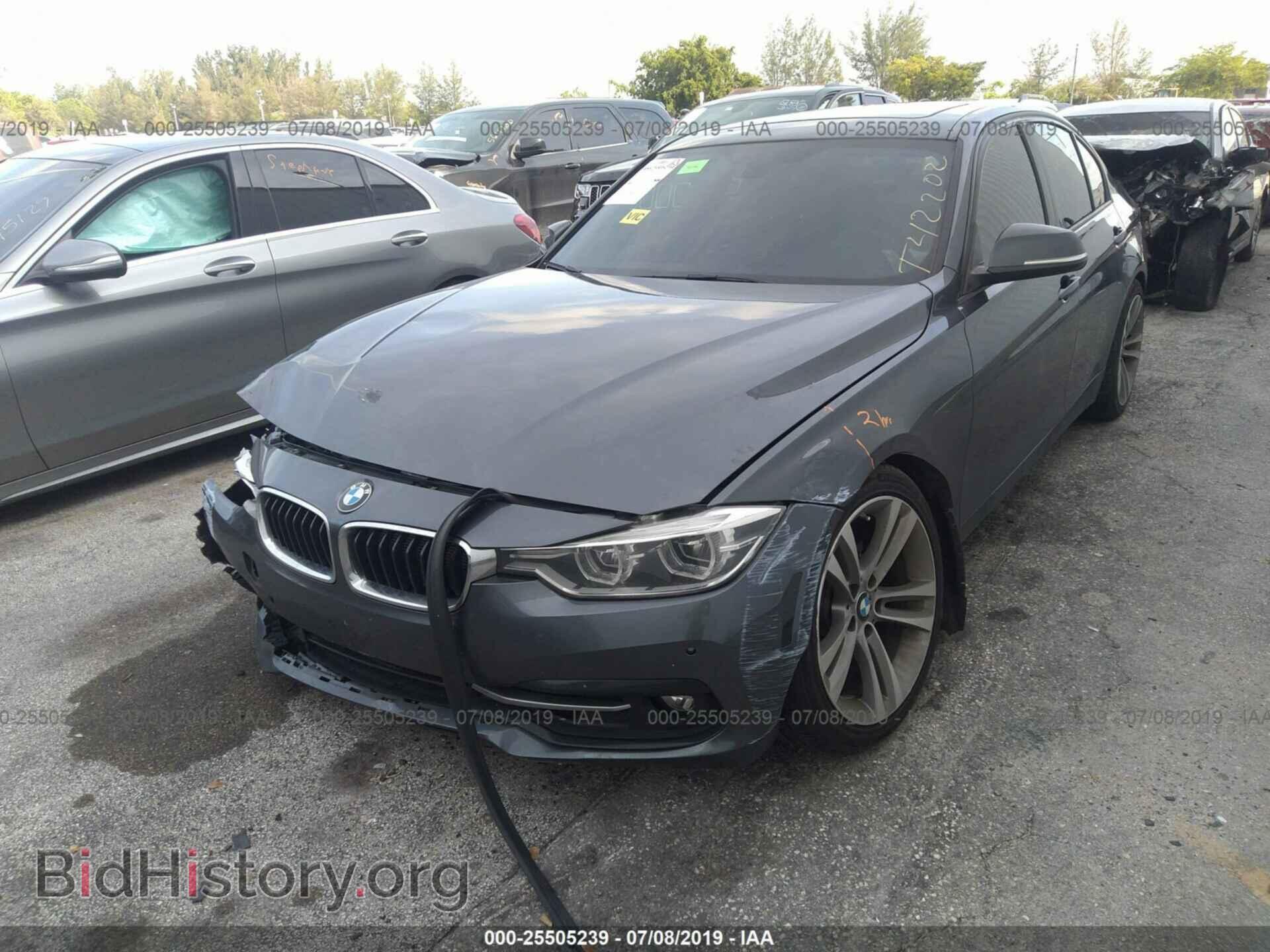 2016 BMW 328 - VIN: WBA8E9G54GNT42202 - Фото 2