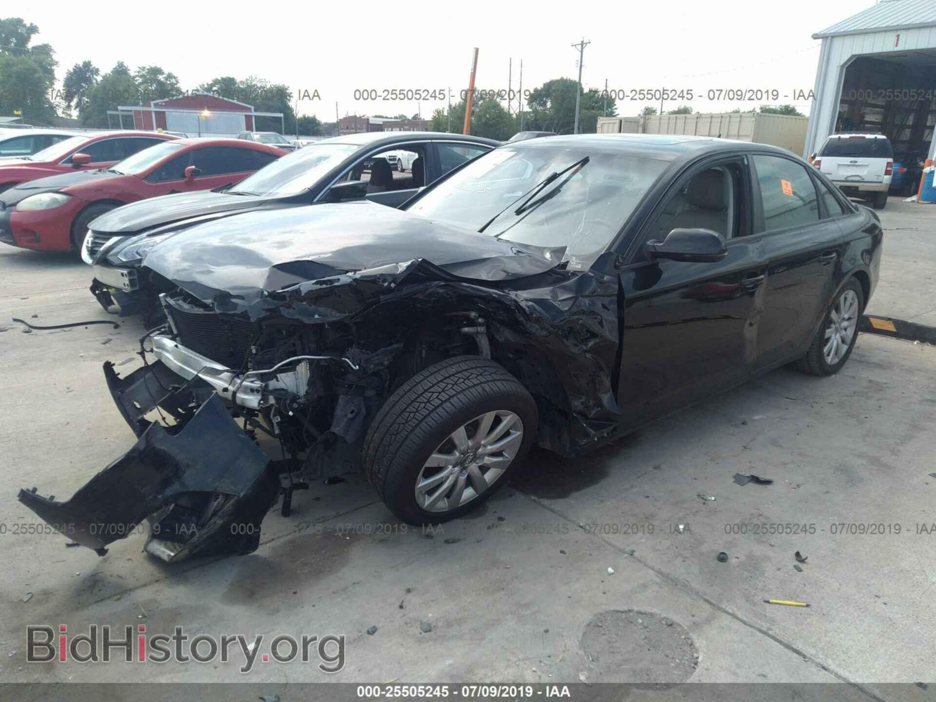 2013 AUDI A4 - VIN: WAUAFAFL5DN044446 - Фото 2