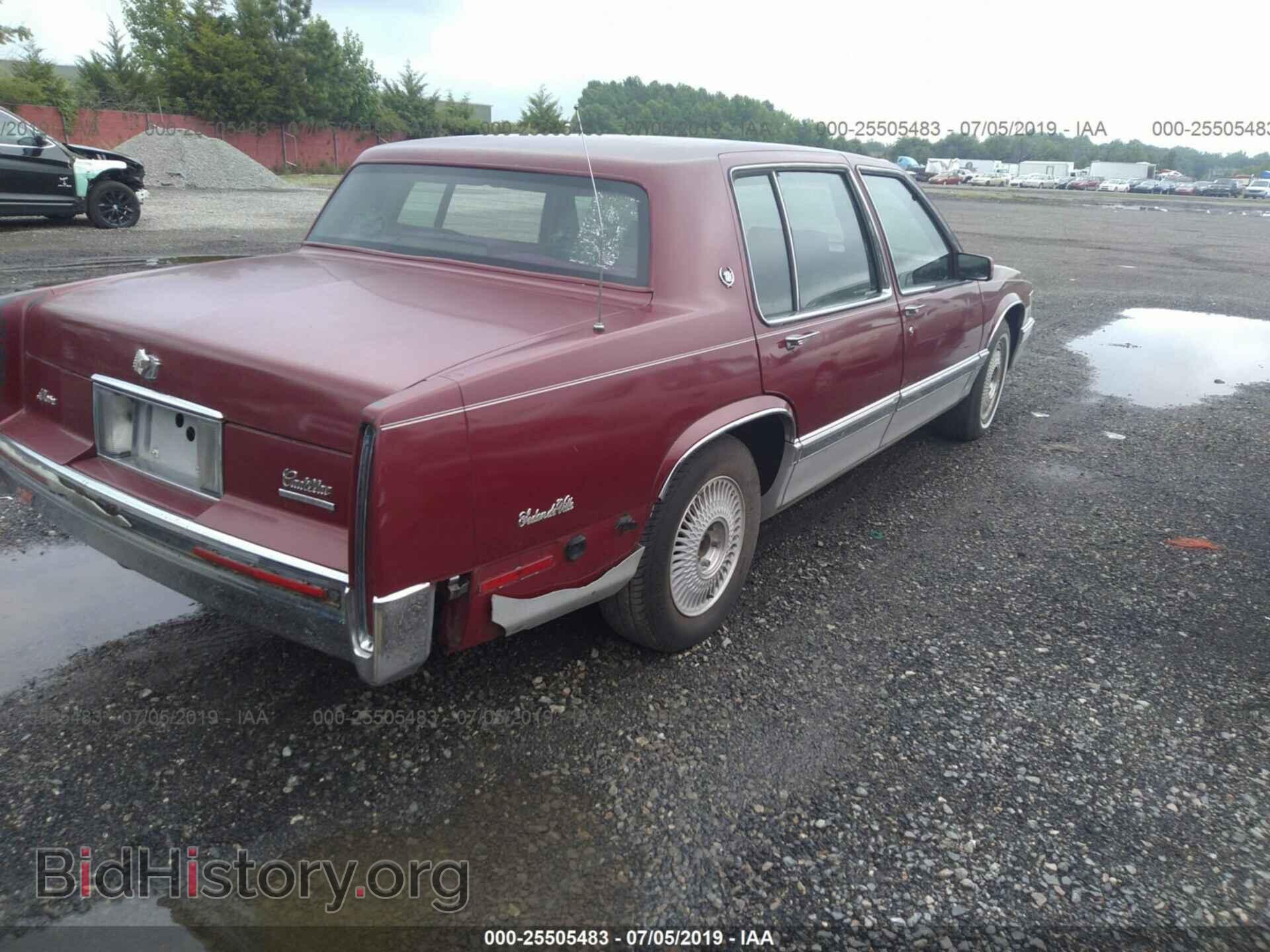 1992 CADILLAC DEVILLE - VIN: 1G6CD53B2N4223834 - Photo 4