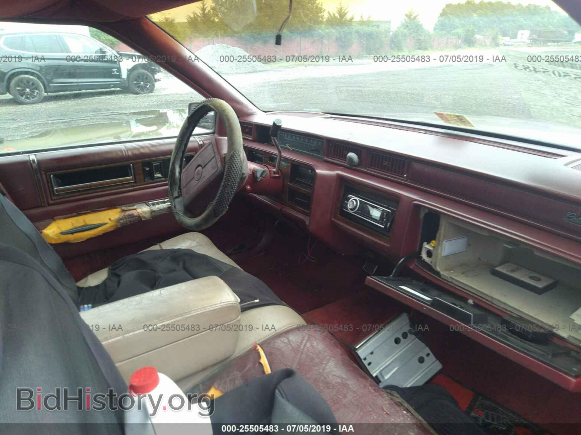 1992 CADILLAC DEVILLE - VIN: 1G6CD53B2N4223834 - Photo 5