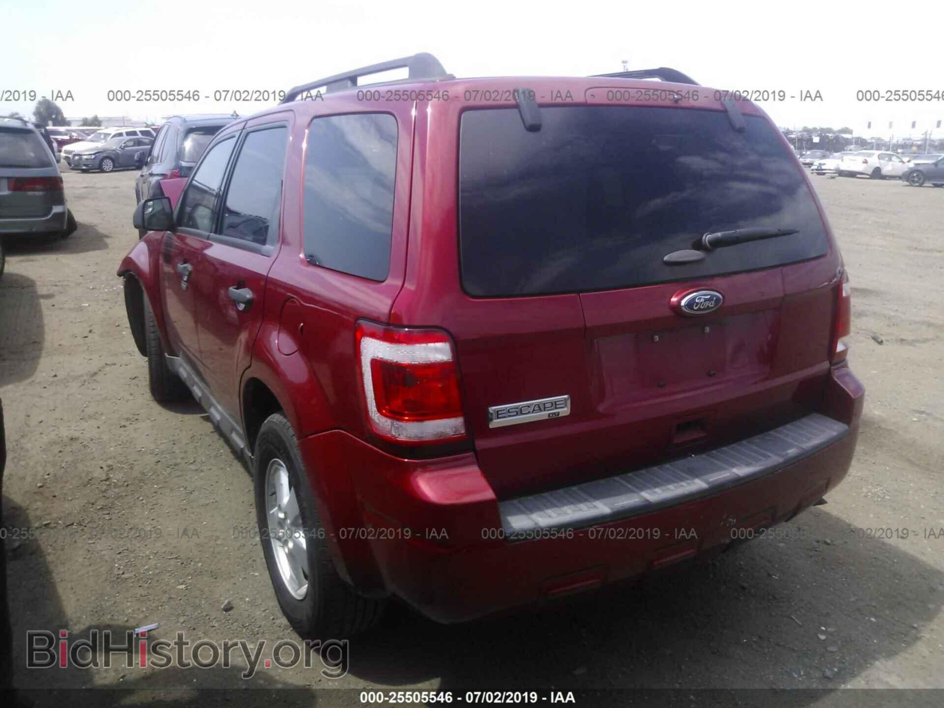 2011 FORD ESCAPE - VIN: 1FMCU9D73BKA87845 - Photo 3