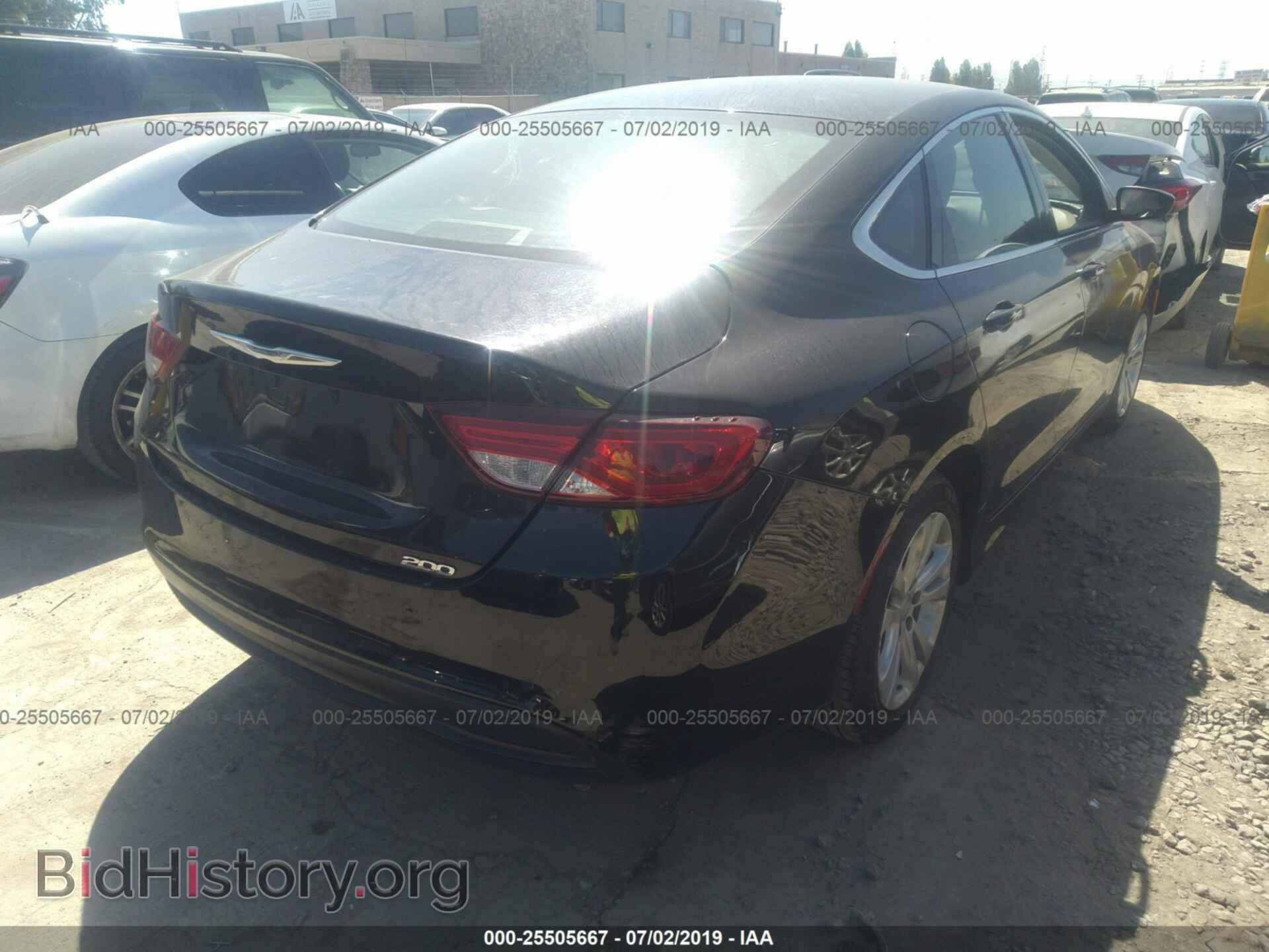 2016 CHRYSLER 200 - VIN: 1C3CCCFBXGN183312 - Photo 4
