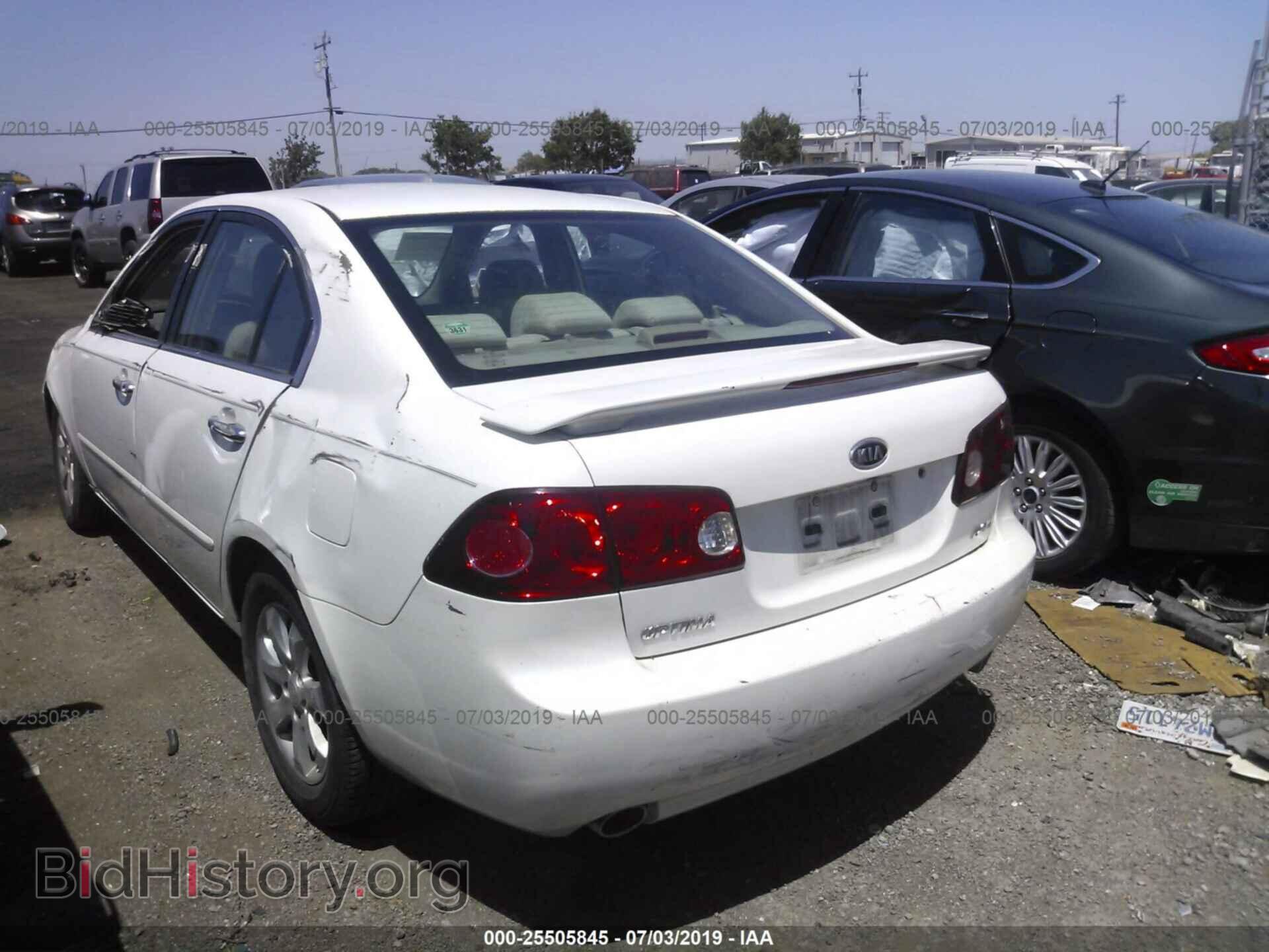 2007 KIA OPTIMA - VIN: KNAGE124775141969 - Фото 3
