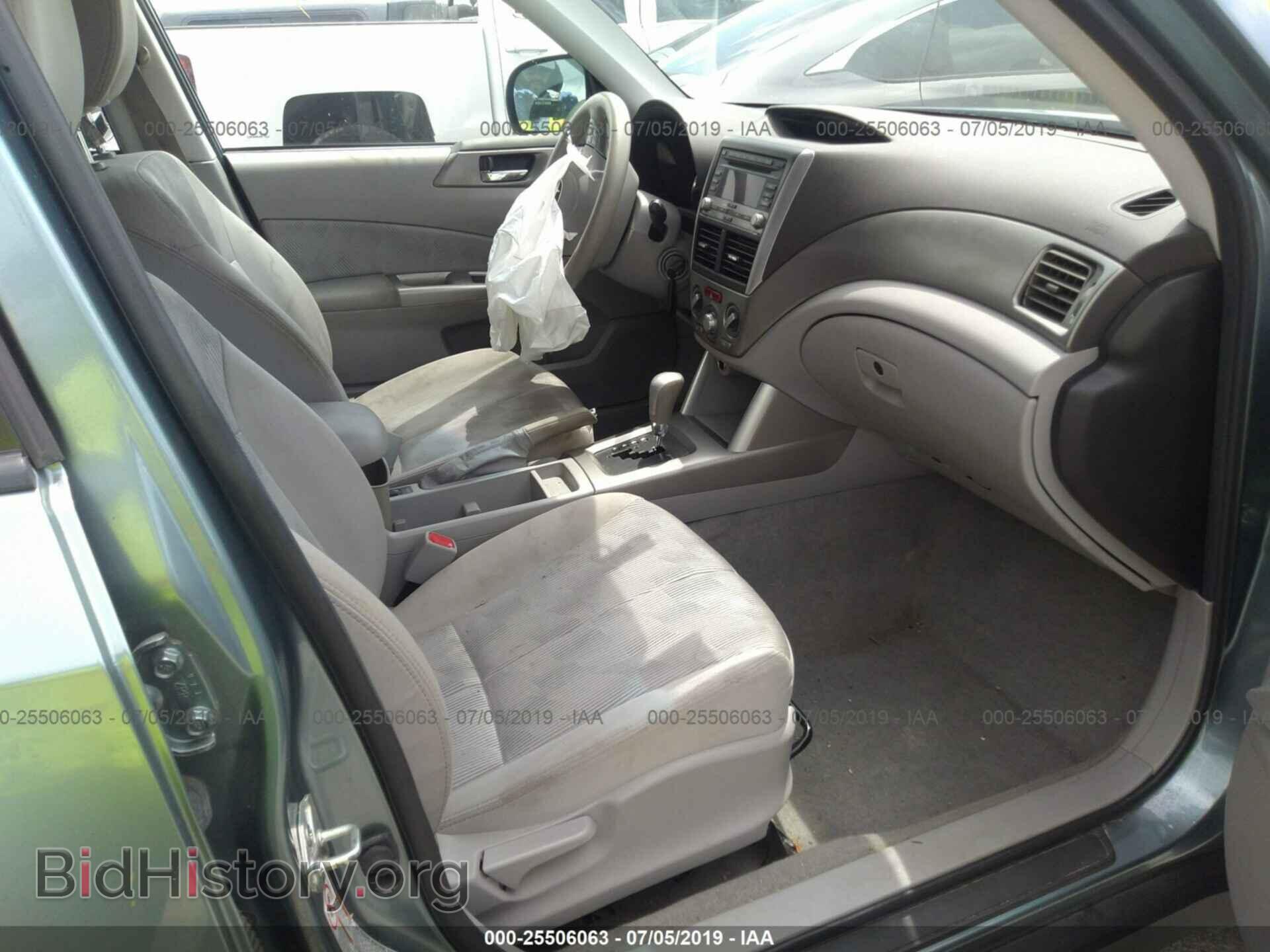 2010 SUBARU FORESTER - VIN: JF2SH6CC2AH913633 - Photo 5
