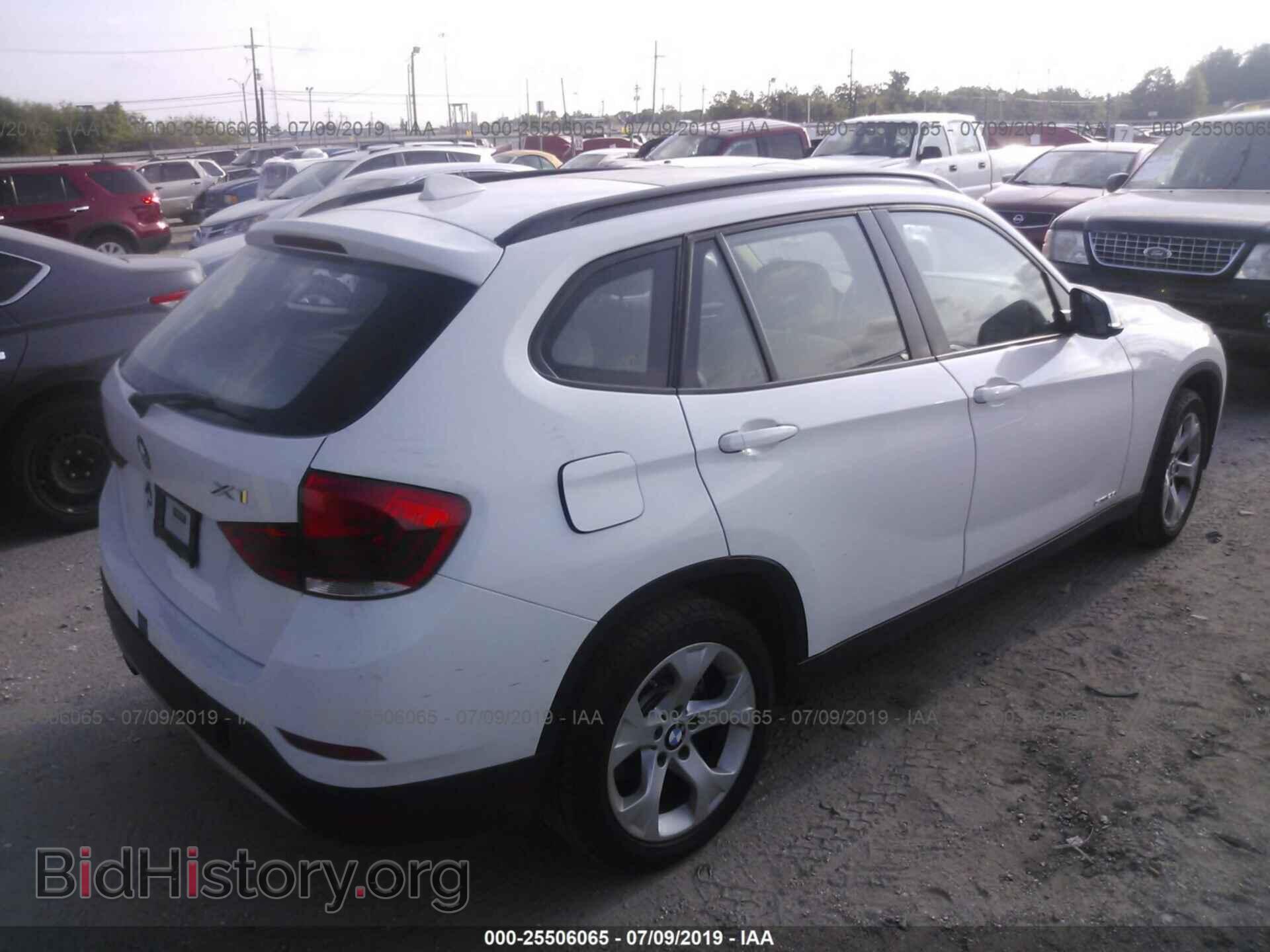 2013 BMW X1 - VIN: WBAVM1C57DVW46388 - Фото 4