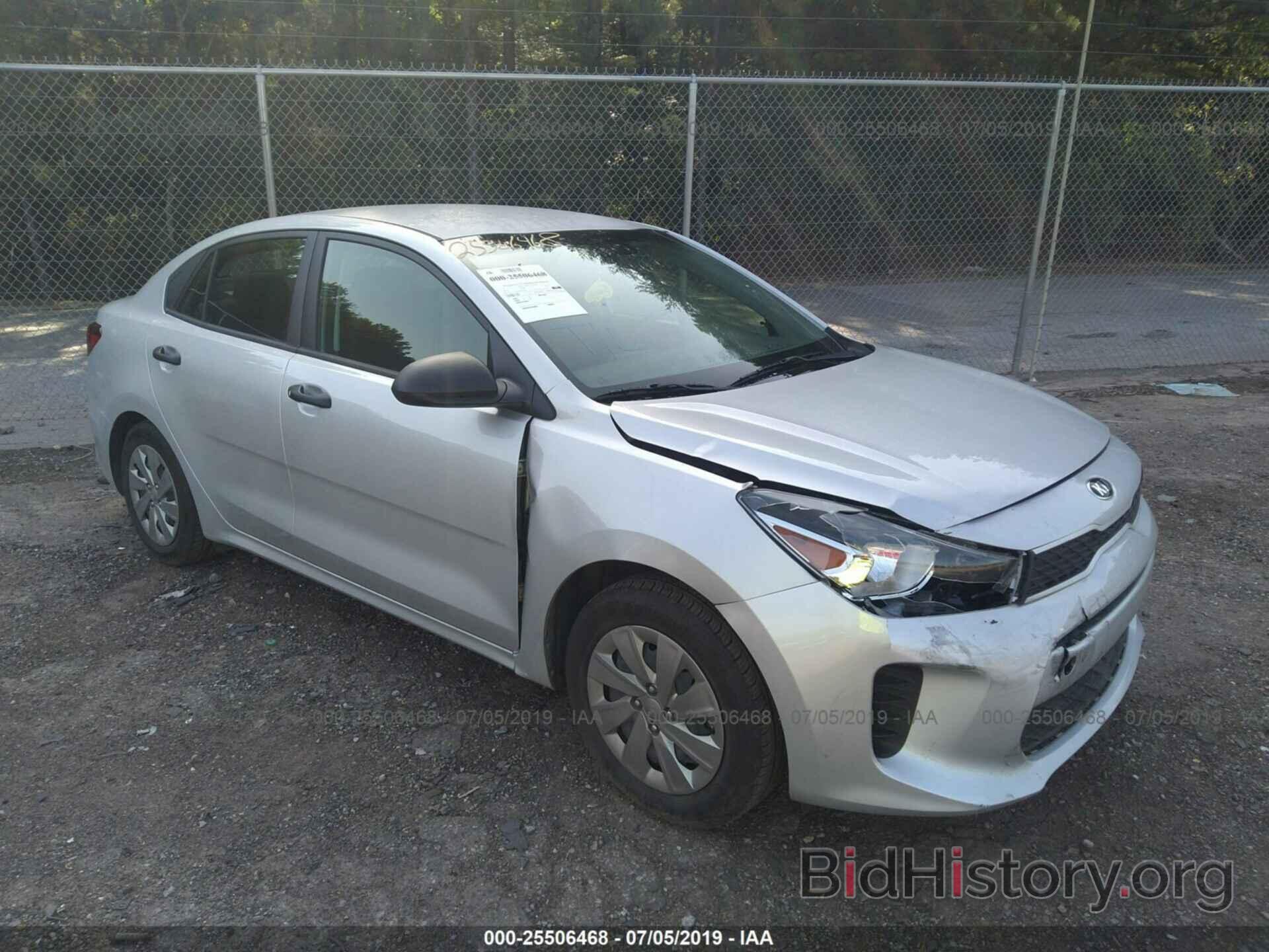 Photo 3KPA24AB3JE062684 - KIA RIO 2018