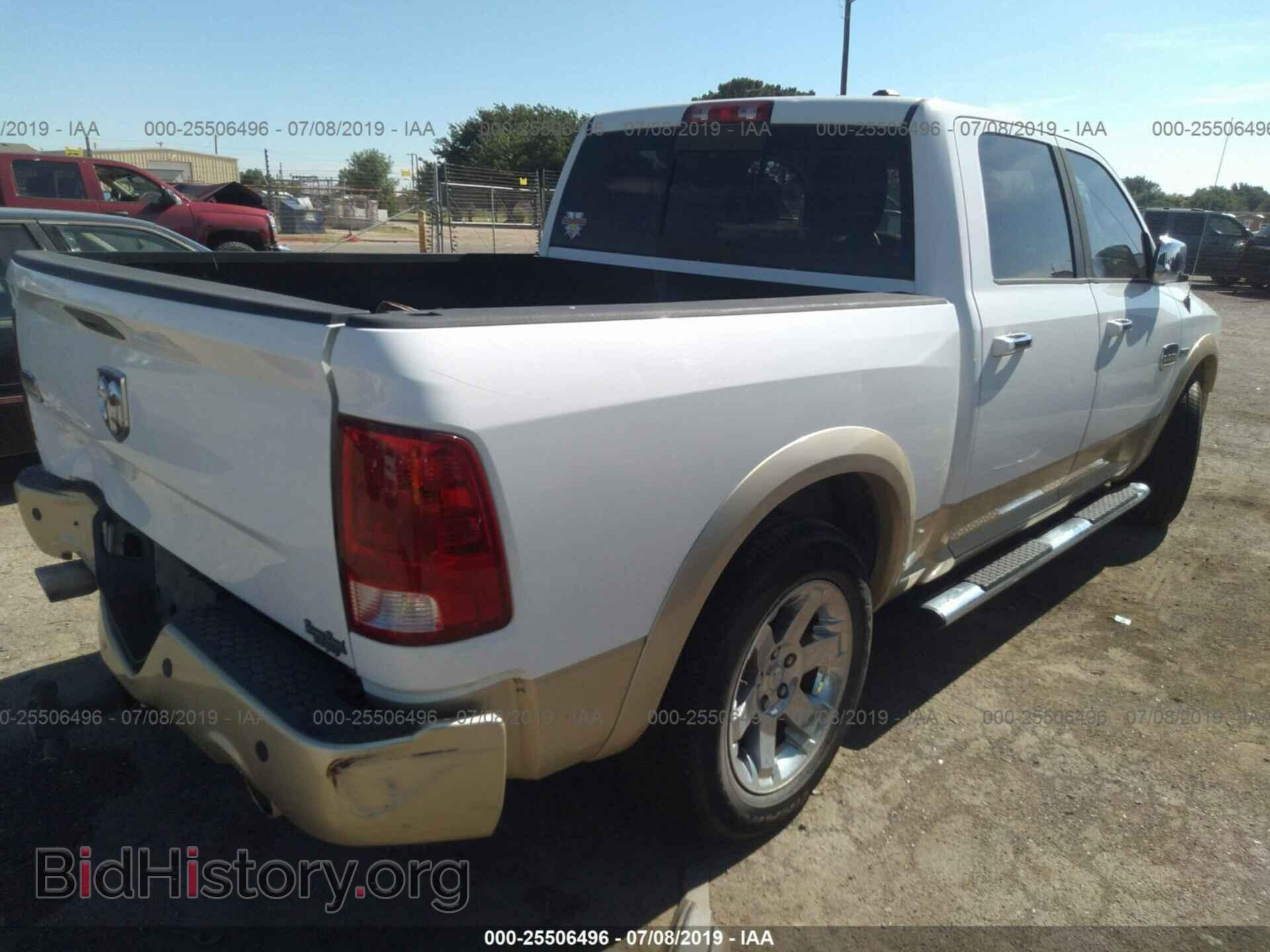 2011 DODGE RAM 1500 - VIN: 1D7RB1CT8BS628219 - Фото 4