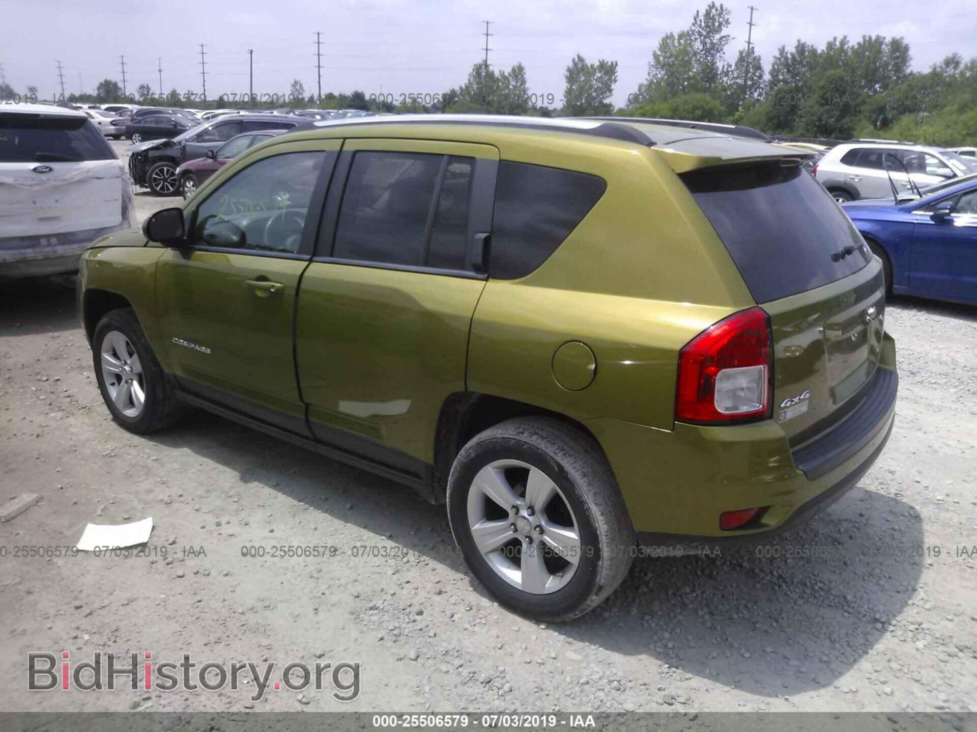 2012 JEEP COMPASS - VIN: 1C4NJDBB2CD555604 - Photo 3