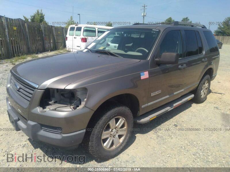 2006 Ford EXPLORER (VIN 1FMEU72E36UA26410) — photo 2 of 10