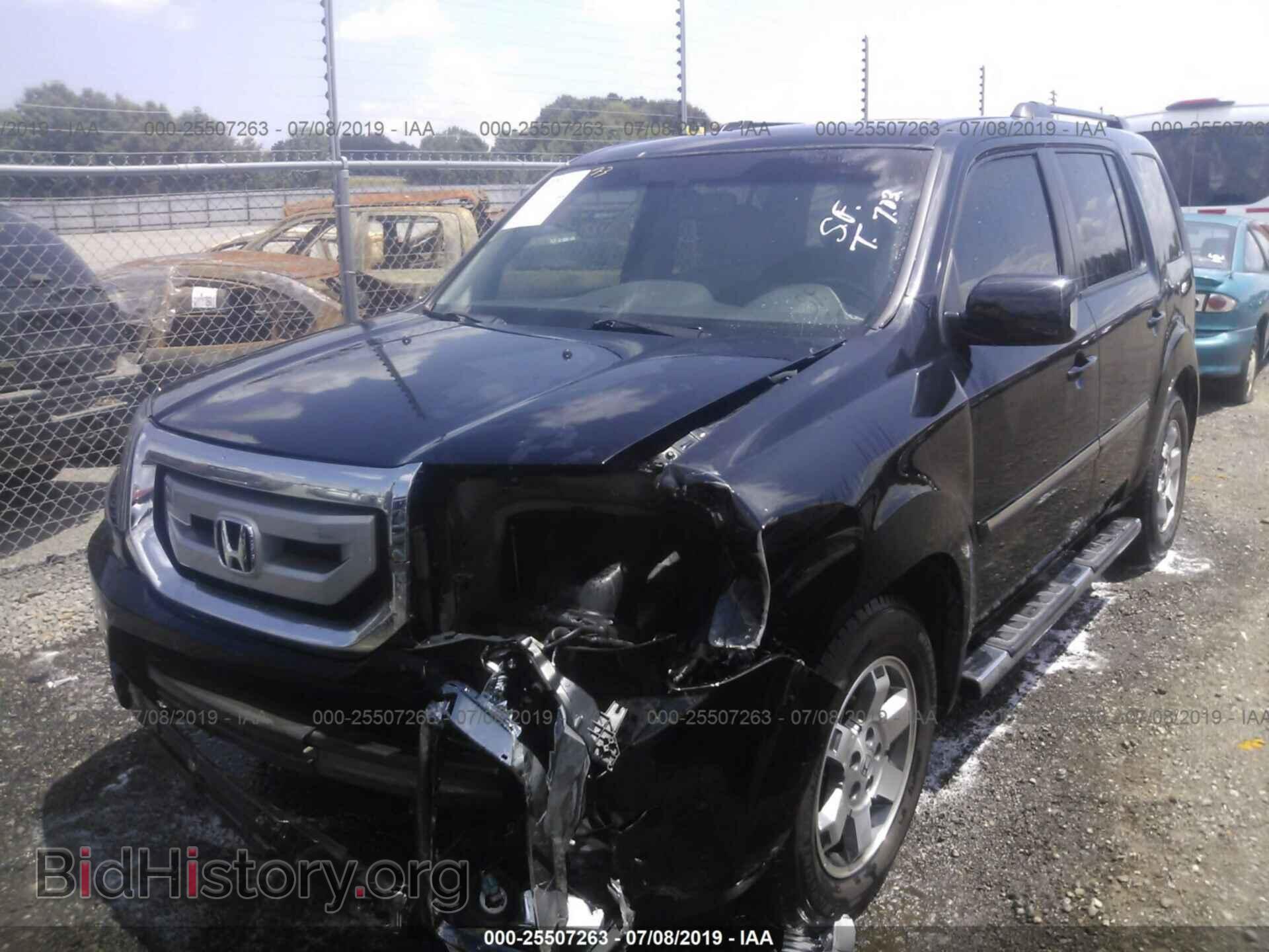 2011 HONDA PILOT - VIN: 5FNYF4H94BB106256 - Фото 2