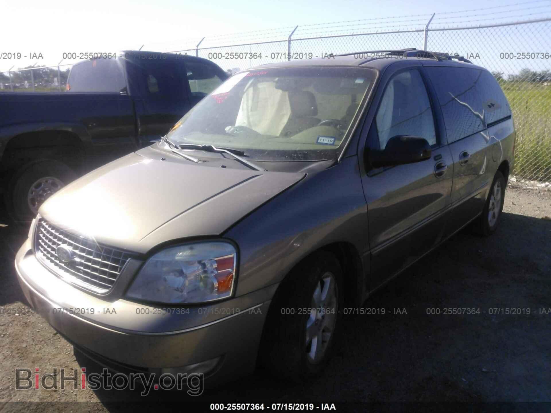 2005 FORD FREESTAR - VIN: 2FMDA52255BA54275 - Фото 2