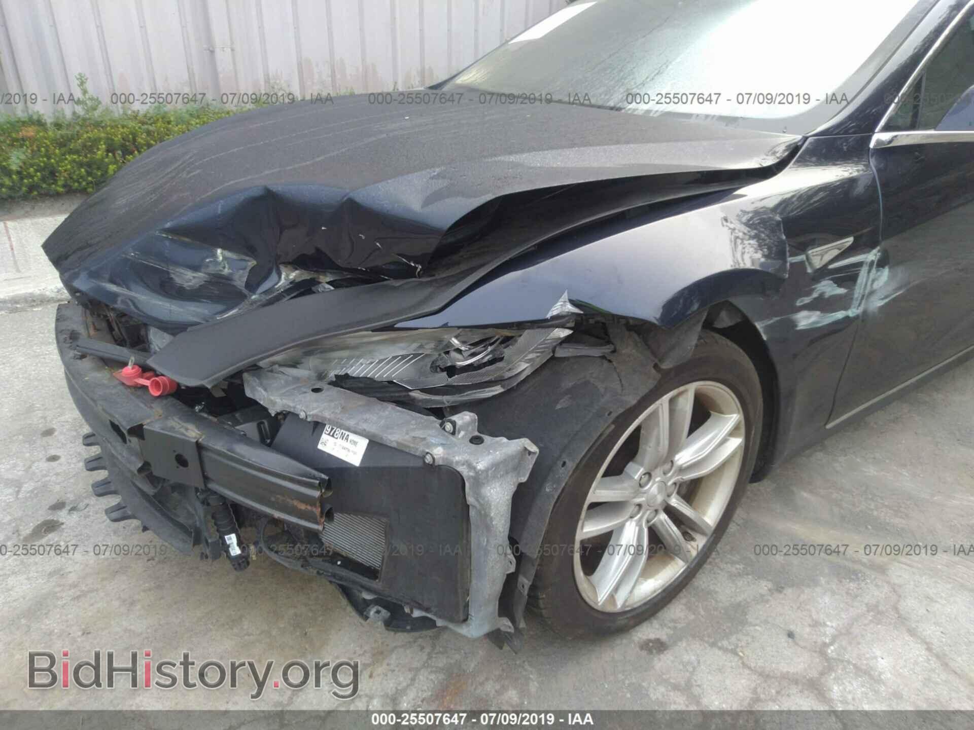2014 TESLA MODEL S - VIN: 5YJSA1H1XEFP28569 - Photo 6