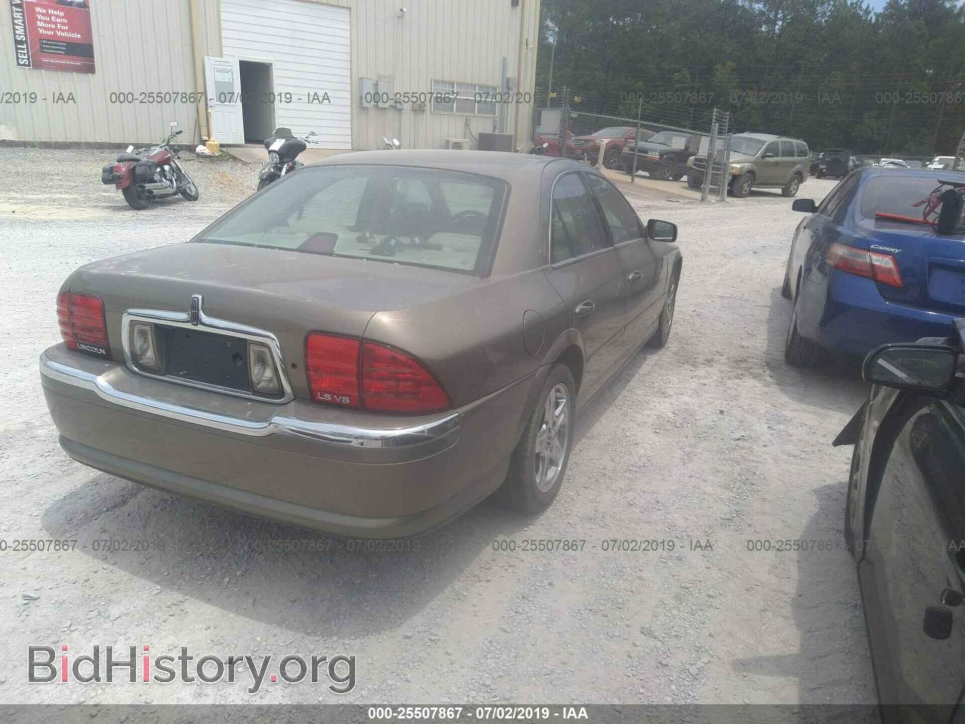 2002 LINCOLN LS - VIN: 1LNHM87A52Y638734 - Photo 4