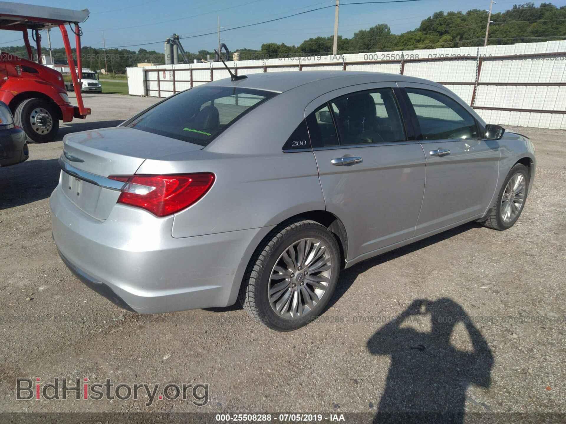 2012 CHRYSLER 200 - VIN: 1C3CCBCB9CN303352 - Фото 4