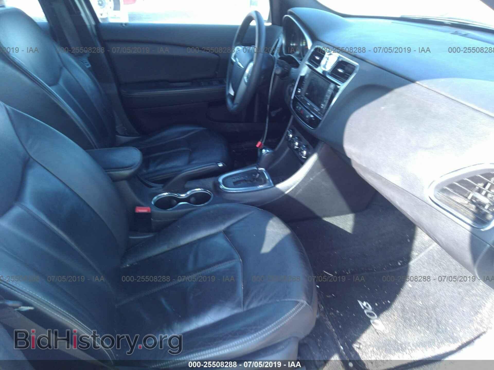 2012 CHRYSLER 200 - VIN: 1C3CCBCB9CN303352 - Фото 5