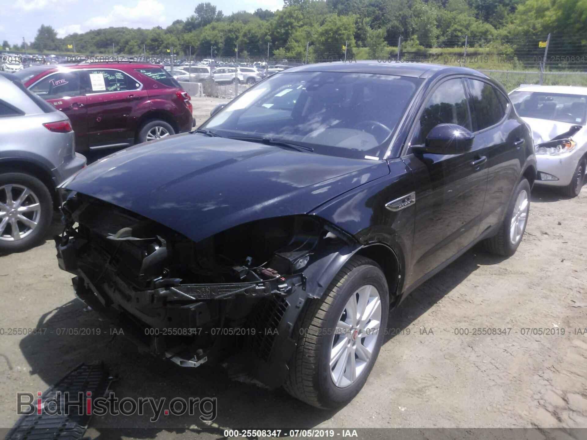 2019 JAGUAR E-PACE - VIN: SADFJ2FX2K1Z39630 - Фото 2